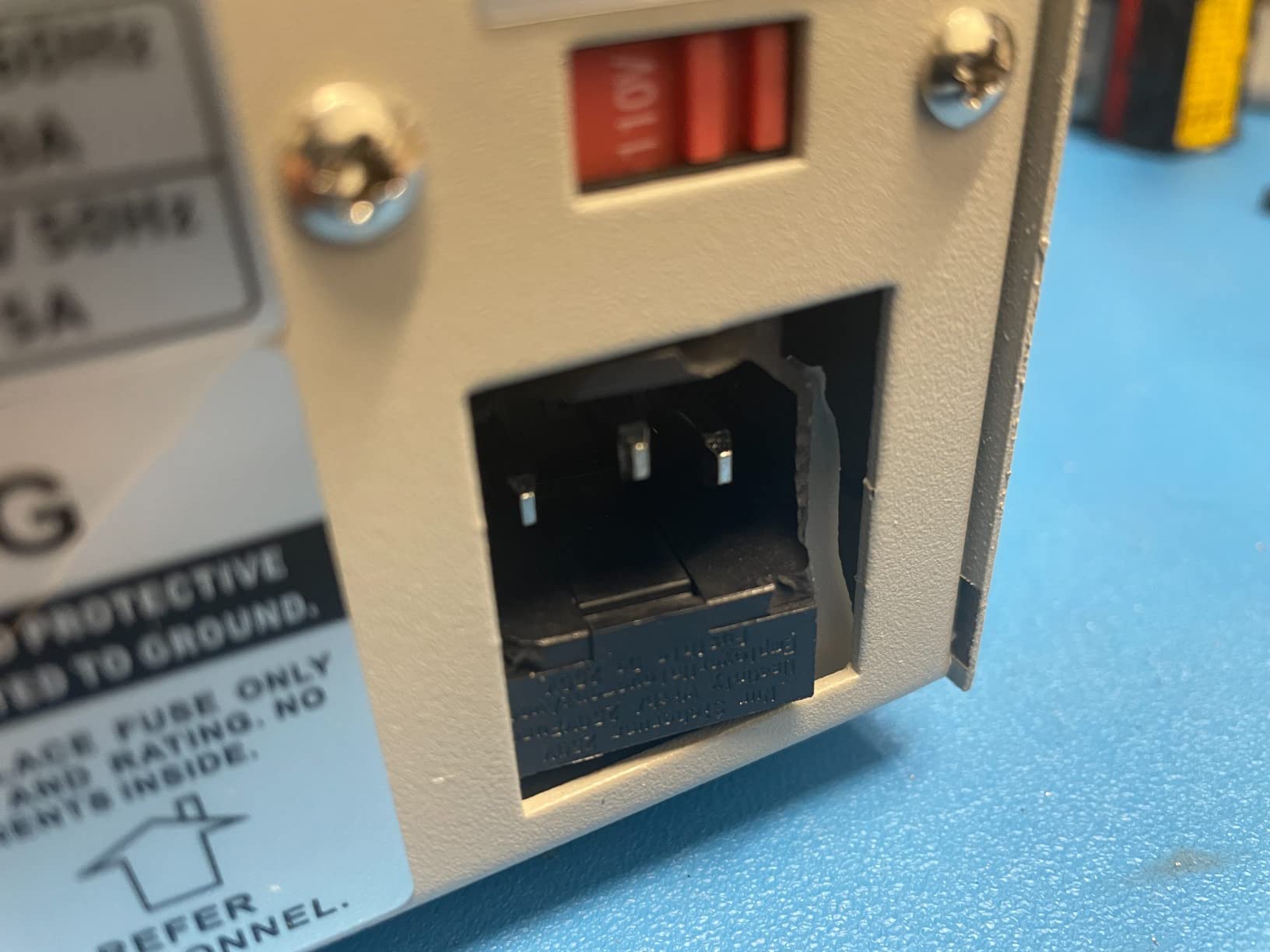 Korad KA3010D Linear Regulated Bench Power Supply Adjustable DC 30V 10A / 300W for Electronics Lab Testing - Low Noise, Digital Display, Memory Presets, CC/CV Operation, Switchable 110 / 220V customer photo 1