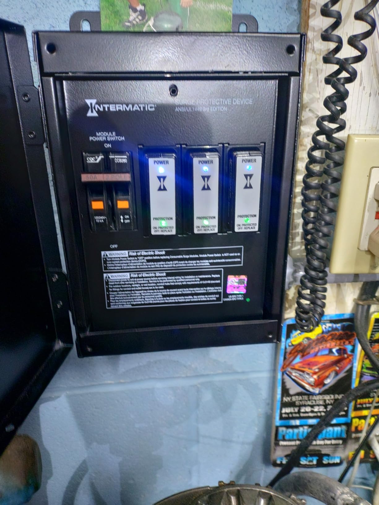 Intermatic IG2240-IMSK Smart Guard Whole-House Surge Protector, 120/240 VAC, UL Listed with Replaceable IMODULES for Fast Maintenance without Rewiring customer photo 1