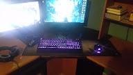 Corsair MM300 - Anti-Fray Cloth Gaming Mouse Pad - High-Performance Mouse Pad Optimized for Gaming Sensors - Designed for Maximum Control - Extended, Multi Color customer photo 1