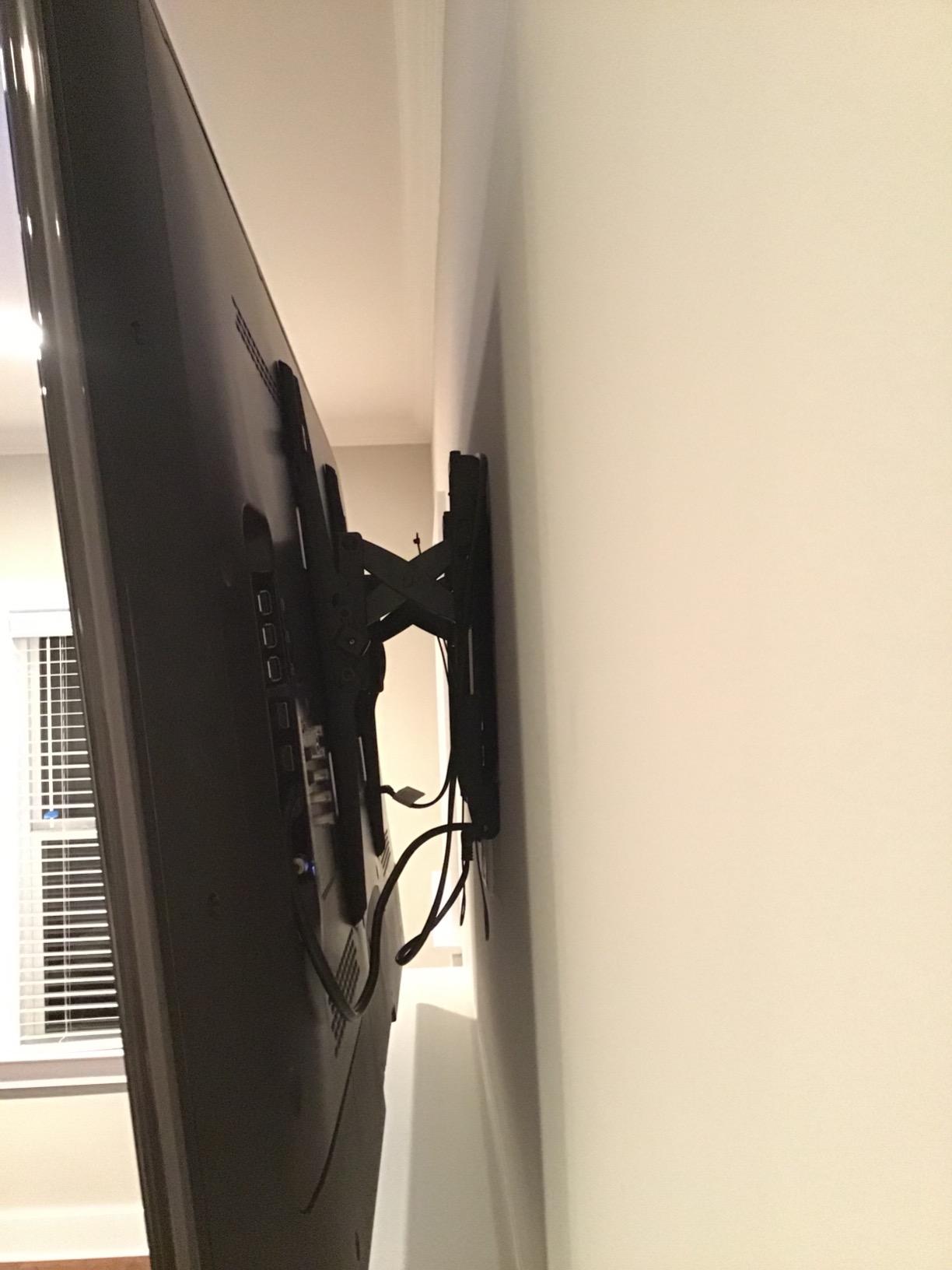Tilting TV Wall Mount for 46