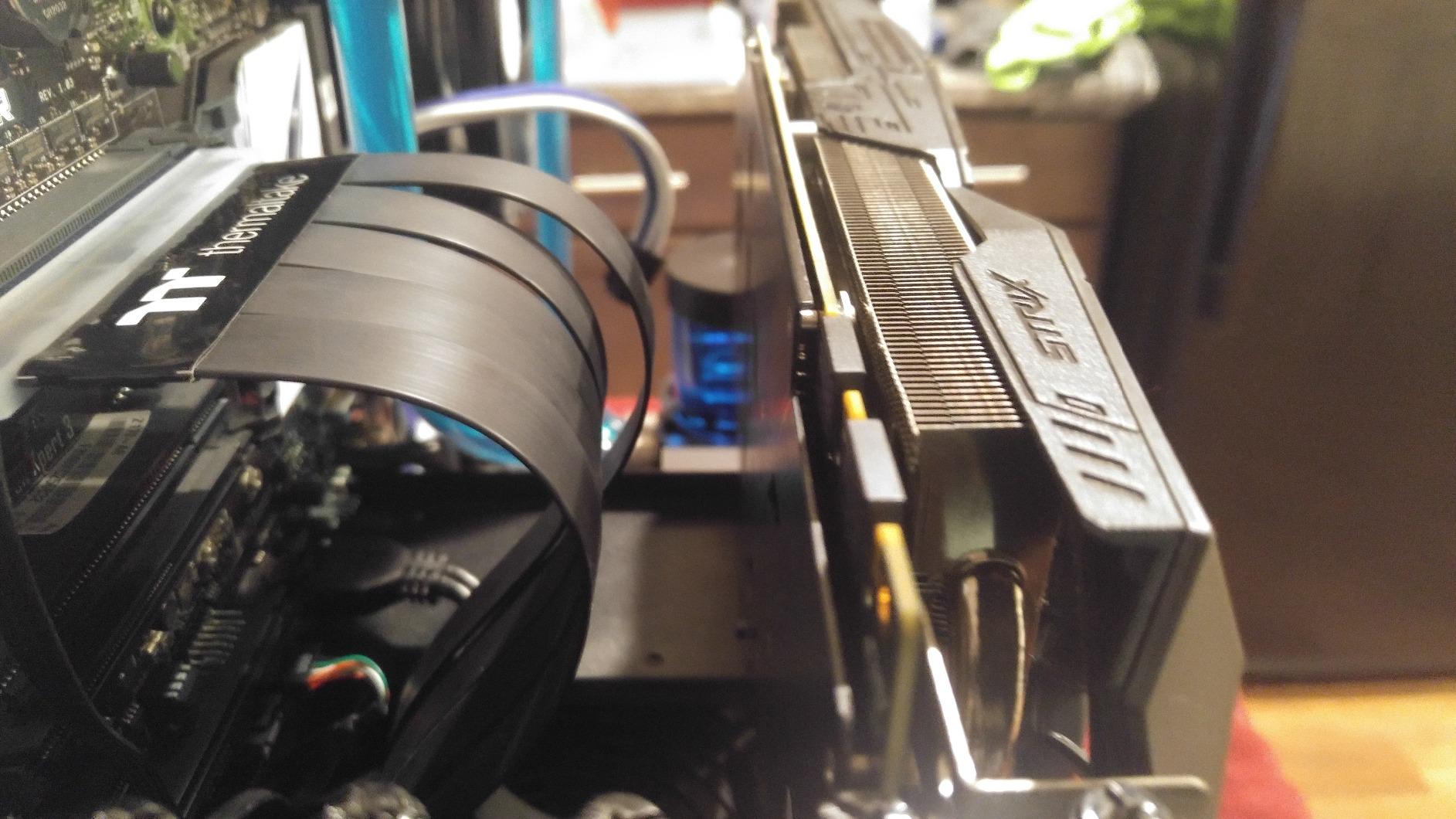 Thermaltake AC-045-CN1OTN-C1 TT Premium PCI-E x16 3.0 Extender Riser Cable 300mm Graphic Cards Black customer photo 1