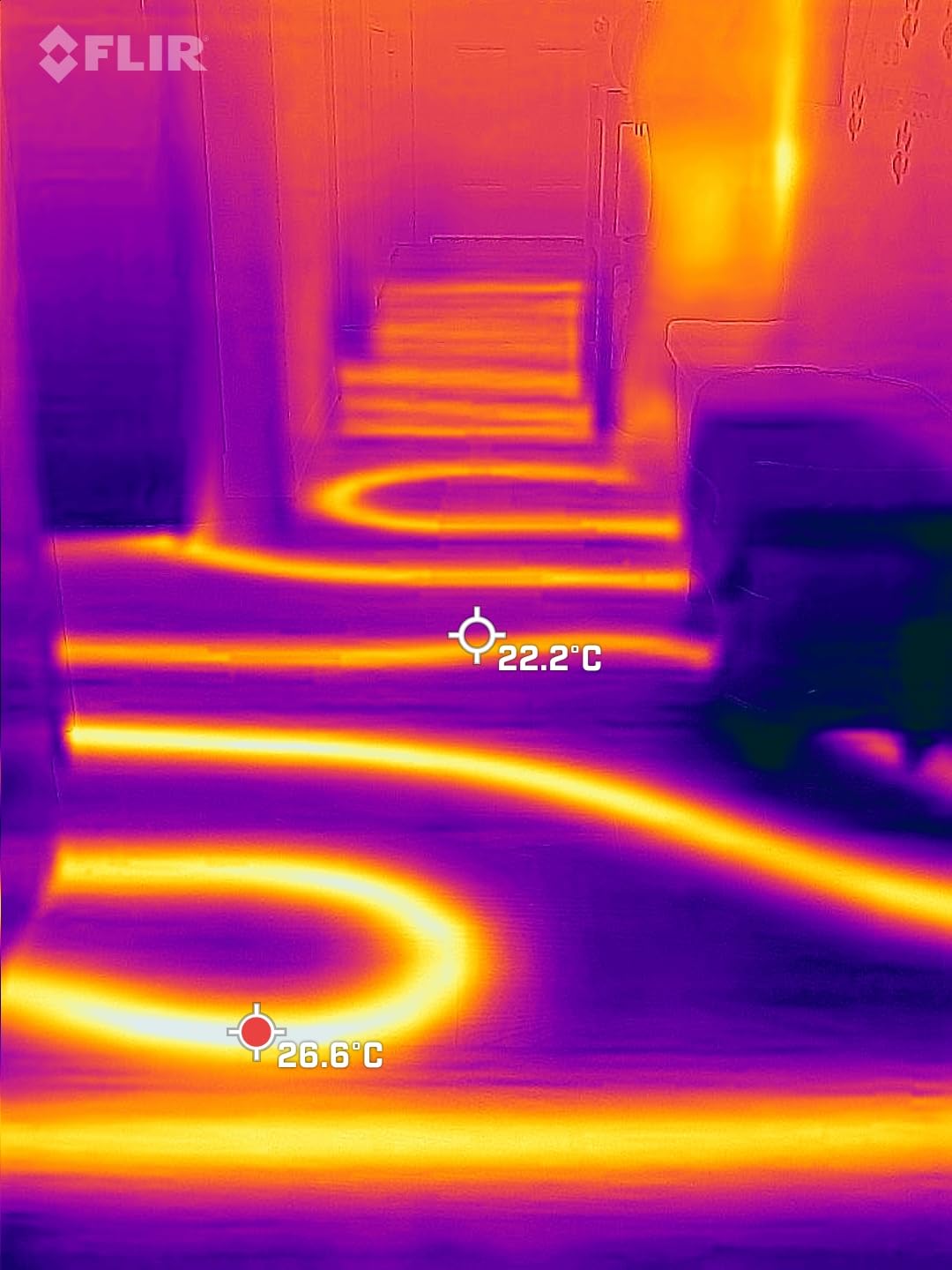 FLIR One Thermal Imaging Camera for Android USB-C, 240x180 MSX | Samsung/Pixel USB-C, 80x60 native IR, MSX, inspection guides, 1.5m drop, case, USB cable customer photo 2