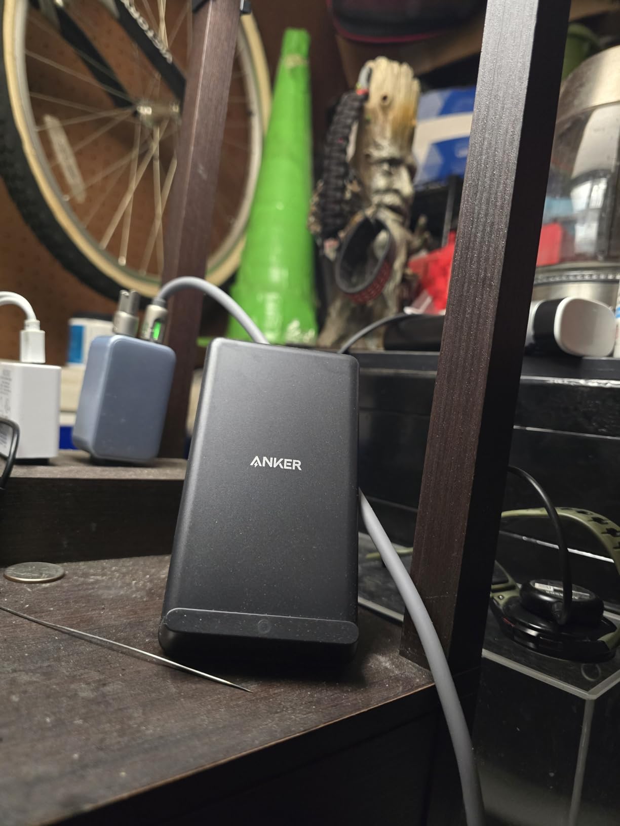 Anker 313 Qi-Certified 10W Max Wireless Charger Stand | Fast Power for iPhone 15 / 14 / 13 / 12 / 11 / X / 8, Galaxy S23 / S22, and More (Micro-USB Cable, Adapter Not Included) customer photo 1