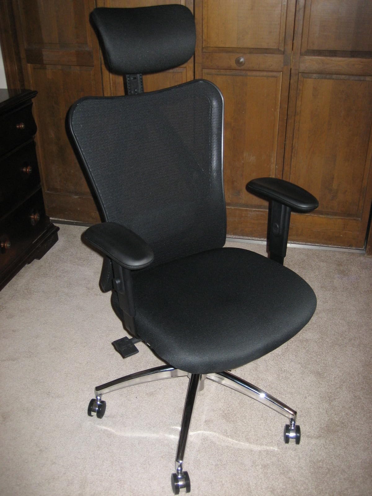 SIHOO M18 Ergonomic Office Chair, High Back Mesh Desk Chair with Adjustable Headrest & Lumbar Support, 330lbs Capacity Computer Chair with 2D Armrests & Wide Cushion, Tilt Lock, for Home Office - Black customer photo 1