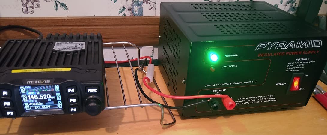 Pyramid Universal Compact Bench Power Supply - 12 Amp Linear Regulated Home Lab Bench-top AC-to-DC 12V Converter w/ 13.8V DC 115V AC 270W Power Input, Screw Type Terminals, Cooling Fan - PS14KX.5 customer photo 2