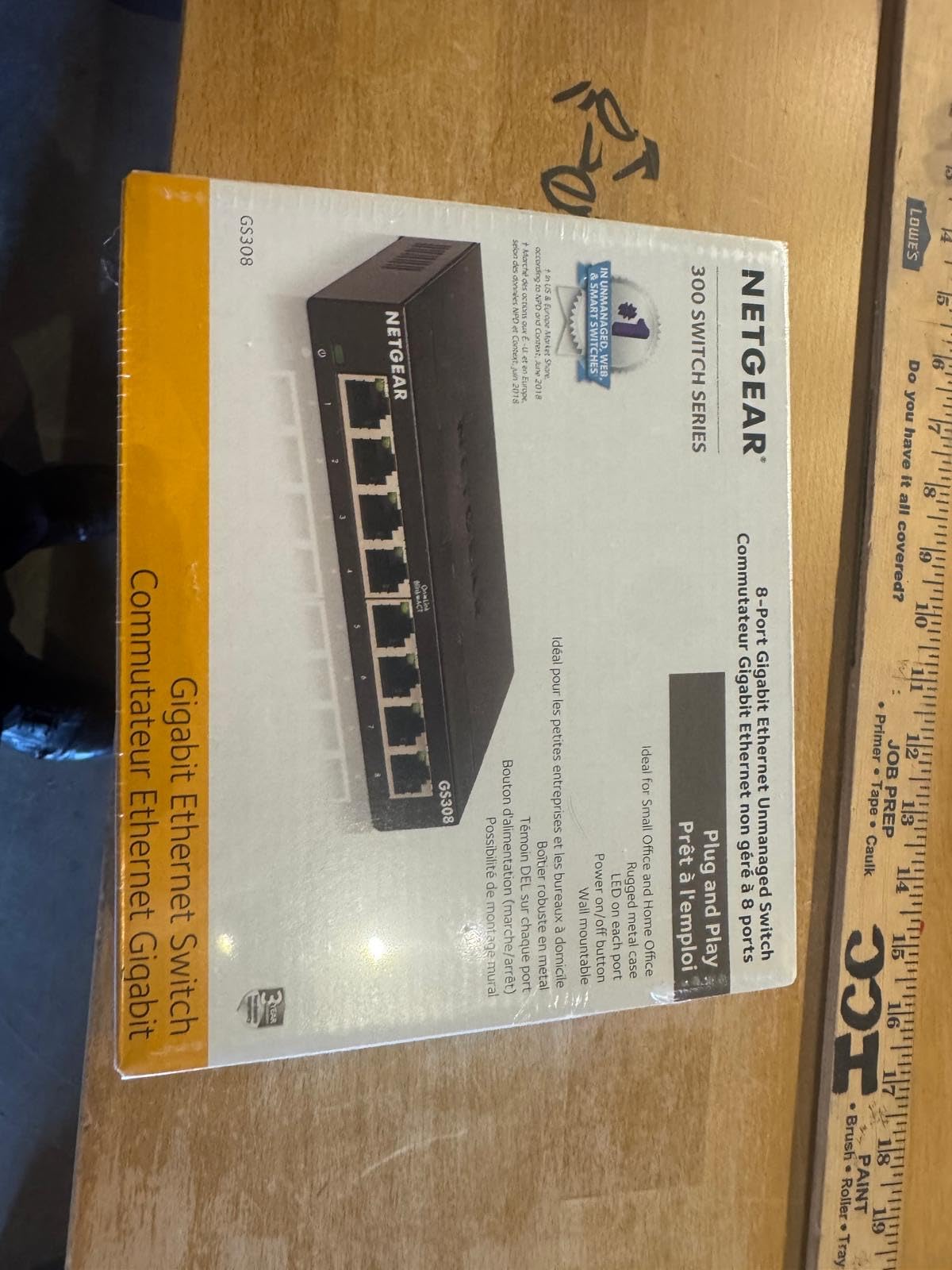 NETGEAR 5-Port Gigabit Ethernet Unmanaged Essentials Switch (GS305) - Home Network Hub, Office Ethernet Splitter, Plug-and-Play, Silent Operation, Desktop or Wall Mount customer photo 2