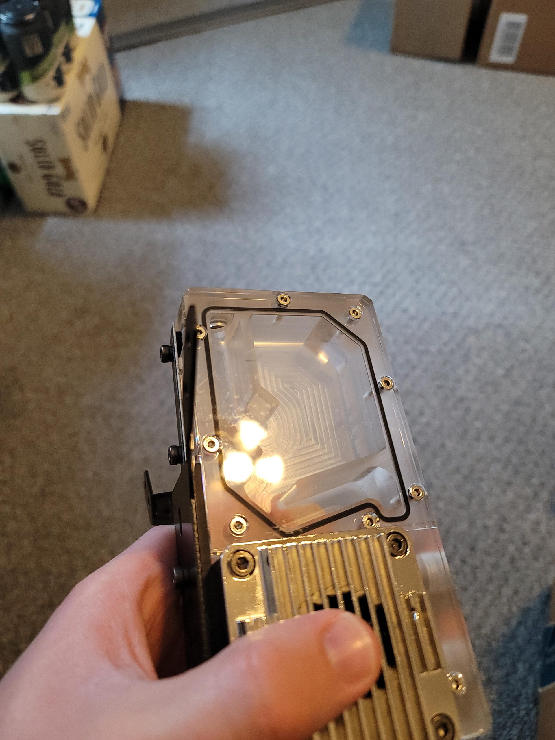 Phanteks Glacier R160C Combo Reservoir for DDC Pump, Transparent Acrylic Backplate, Integrated Digital-RGB Lighting, (PH-R160C_02) customer photo 2