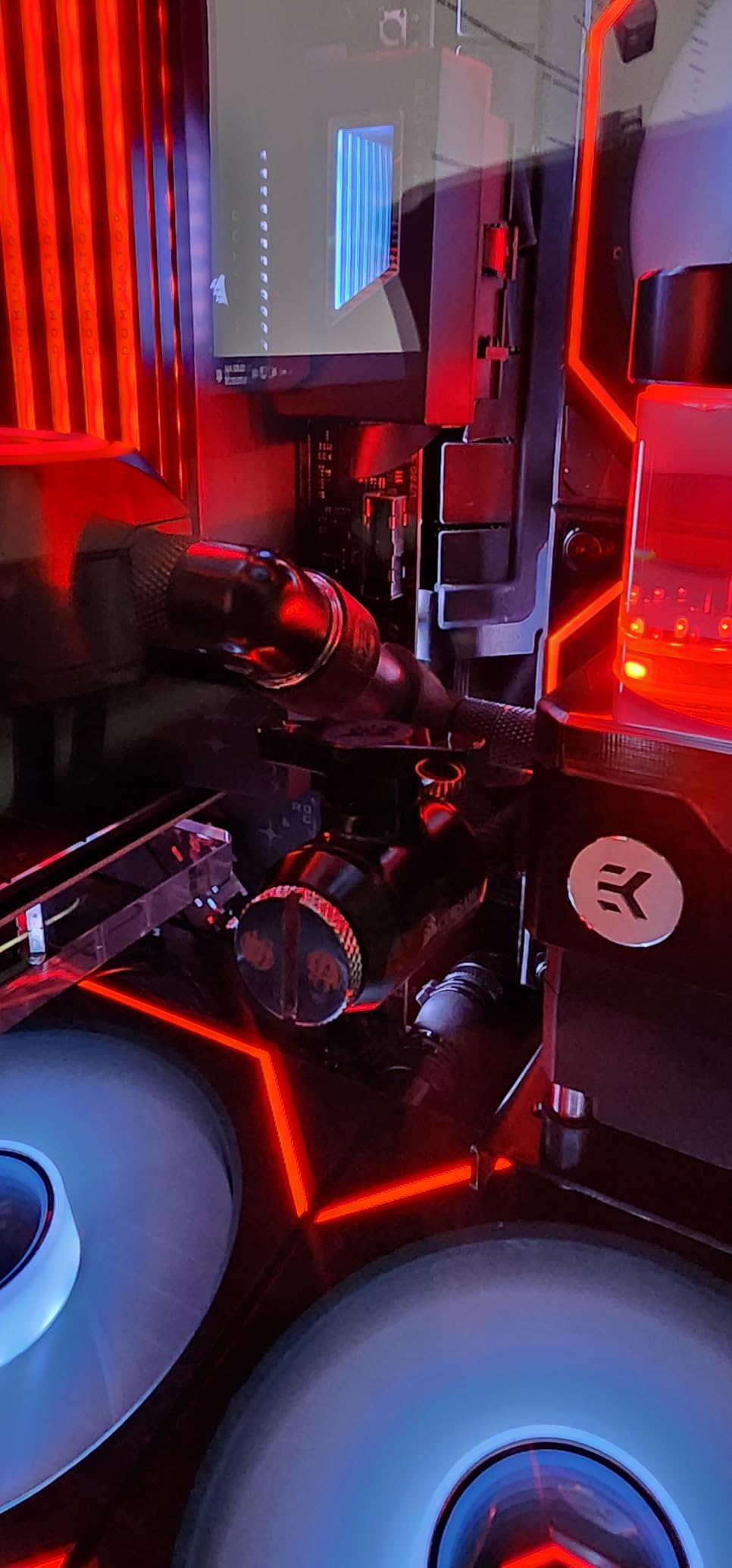 Corsair Hydro X Series XF Ball Valve - Black customer photo 1