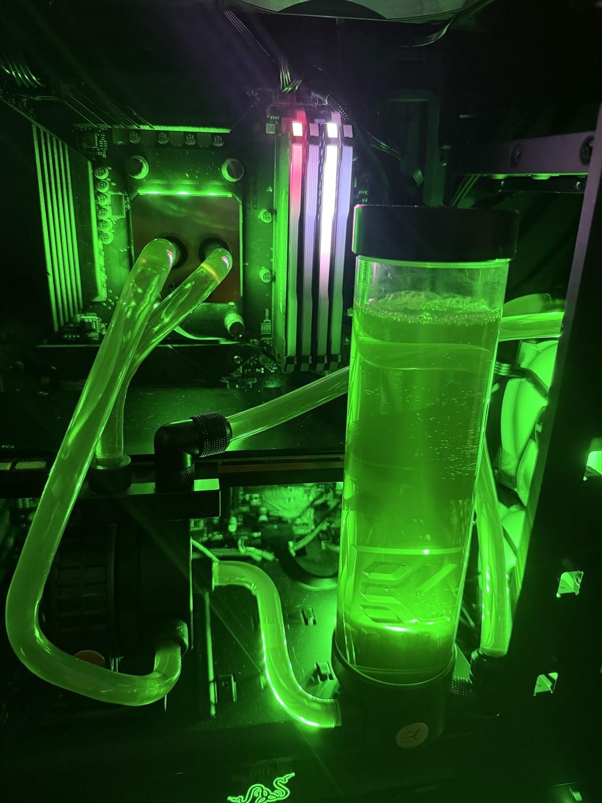 Corsair CX-9059001-WW Hydro X Series, Xt Softline, 10/13mm (3/8In/ 1/2In) ID/OD, Tubing, Clear customer photo 1