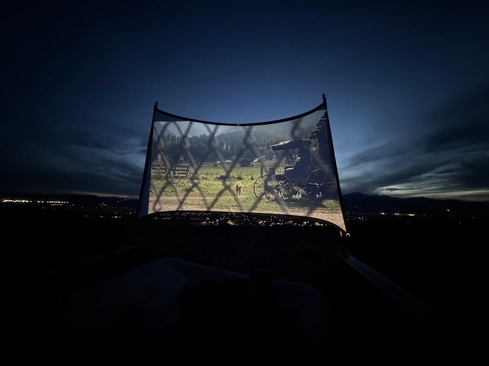 Projector Screen 100 inch, Taotique 4K Movie Projector Screen 16:9 HD Foldable and Portable Anti-Crease Indoor Outdoor Projection Double Sided Video Projector Screen for Home, Party, Office, Classroom customer photo 2