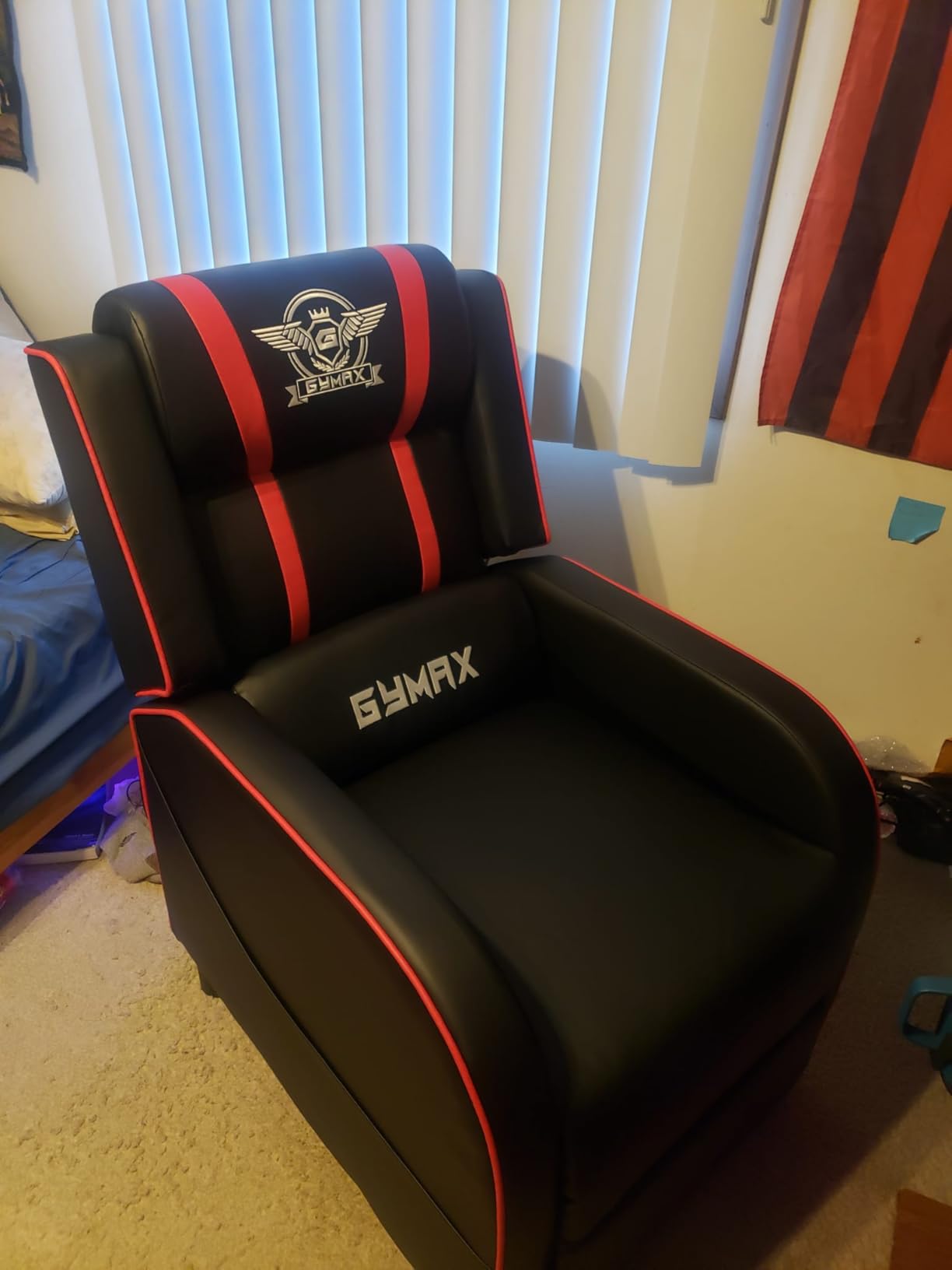 Giantex Gaming Recliner Chair, Adjustable Massage Gaming Chairs for Adults, Ergonomic Comfortable Lounge Leather Sofa w/Footrest, Remote Control & Side Pocket, Racing Style Single Sofa Recliners, Red customer photo 1