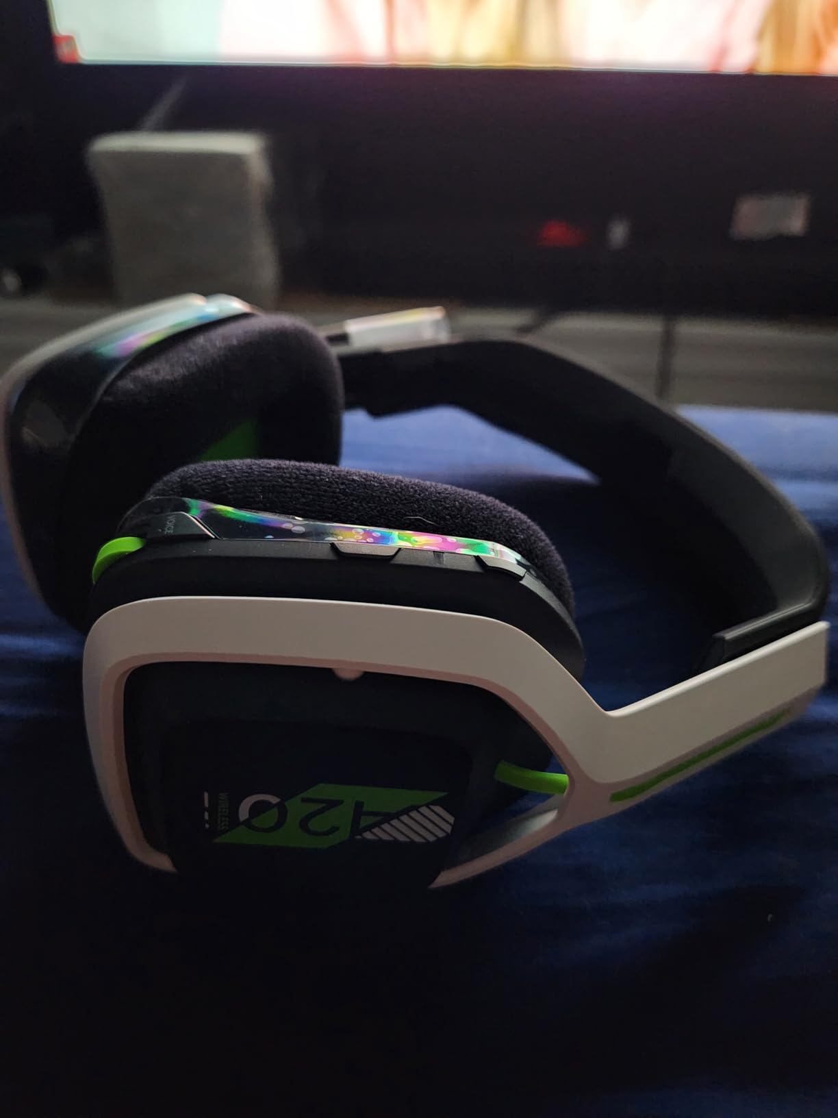 ASTRO Gaming Logitech G A20 Gen 2 Wireless Headset Xbox - White/Green | Compatible with Series X | S, One customer photo 1