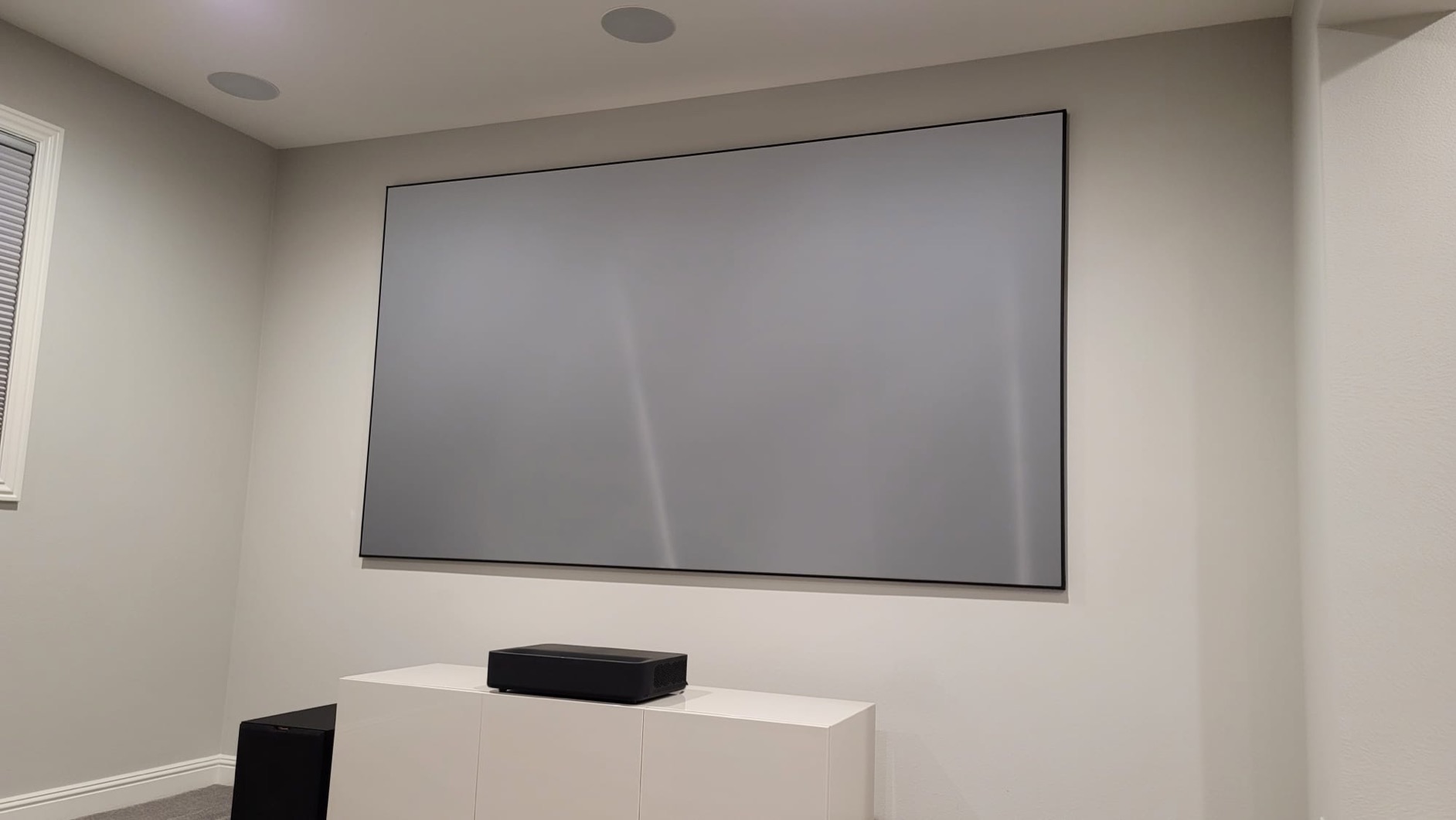 Elite Screens Aeon CLR3 123
