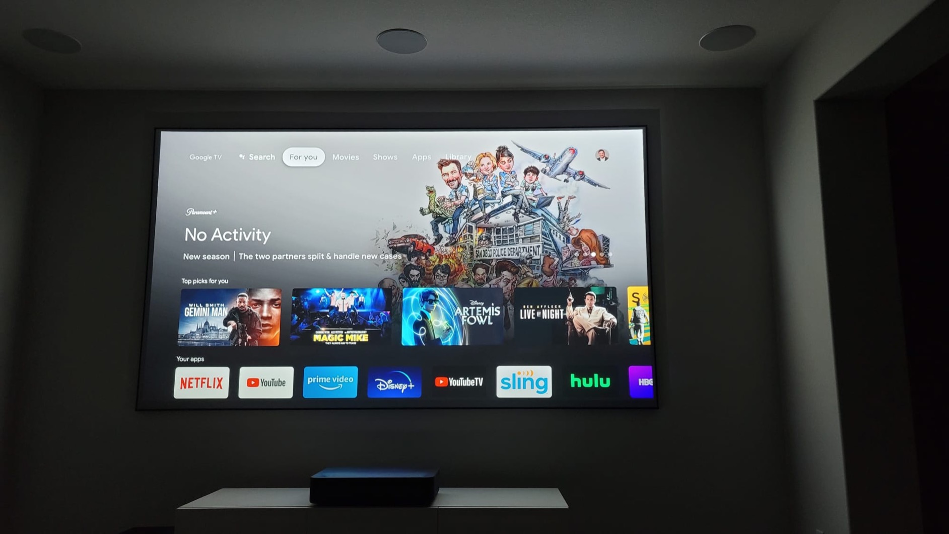 Elite Screens Aeon CLR3 123