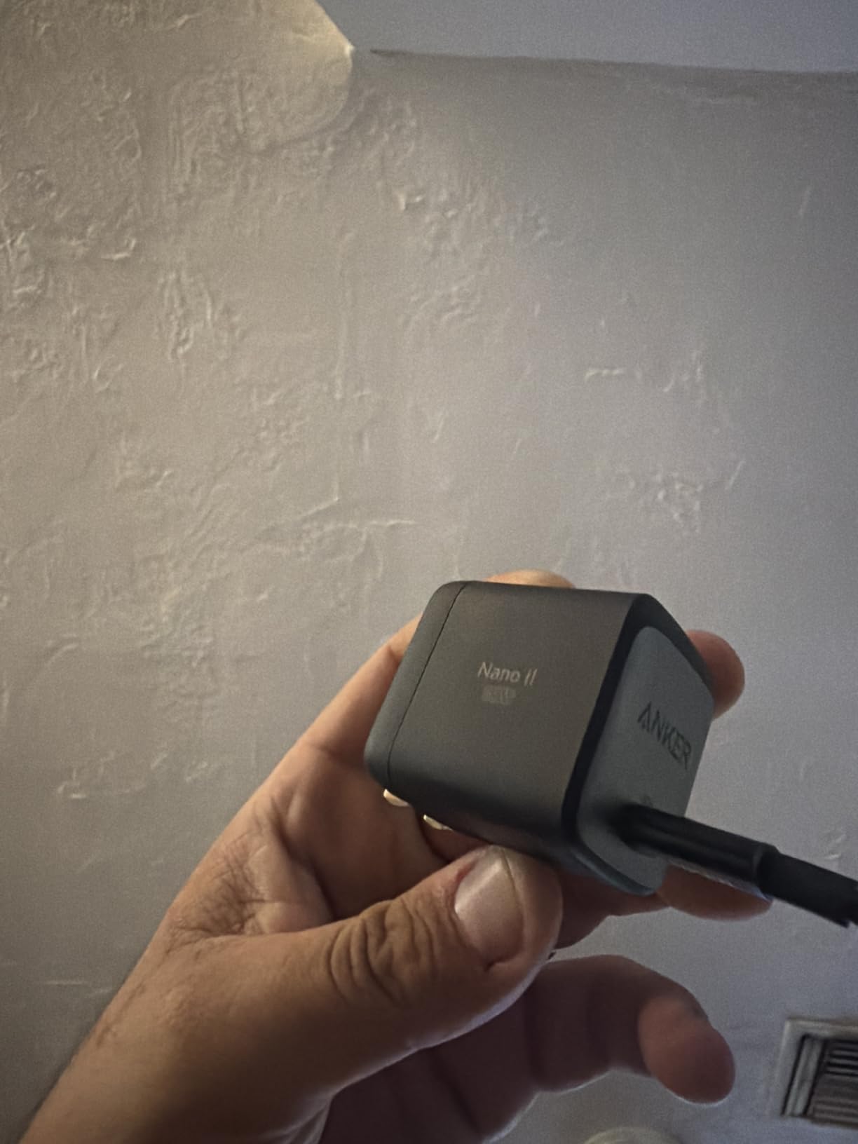 Anker Nano USB C Charger, 65W GaN II PPS Fast Compact Foldable Charger for MacBook Pro, Galaxy, Dell, iPhone 17/16, iPad Pro, and More customer photo 2