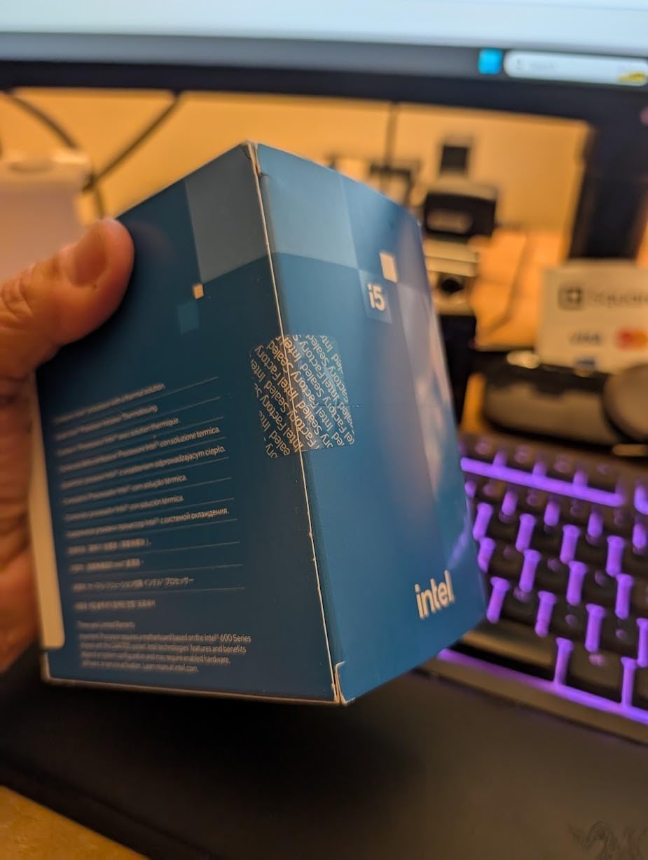 Intel Core i5-12400 Desktop Processor 18M Cache, up to 4.40 GHz customer photo 2