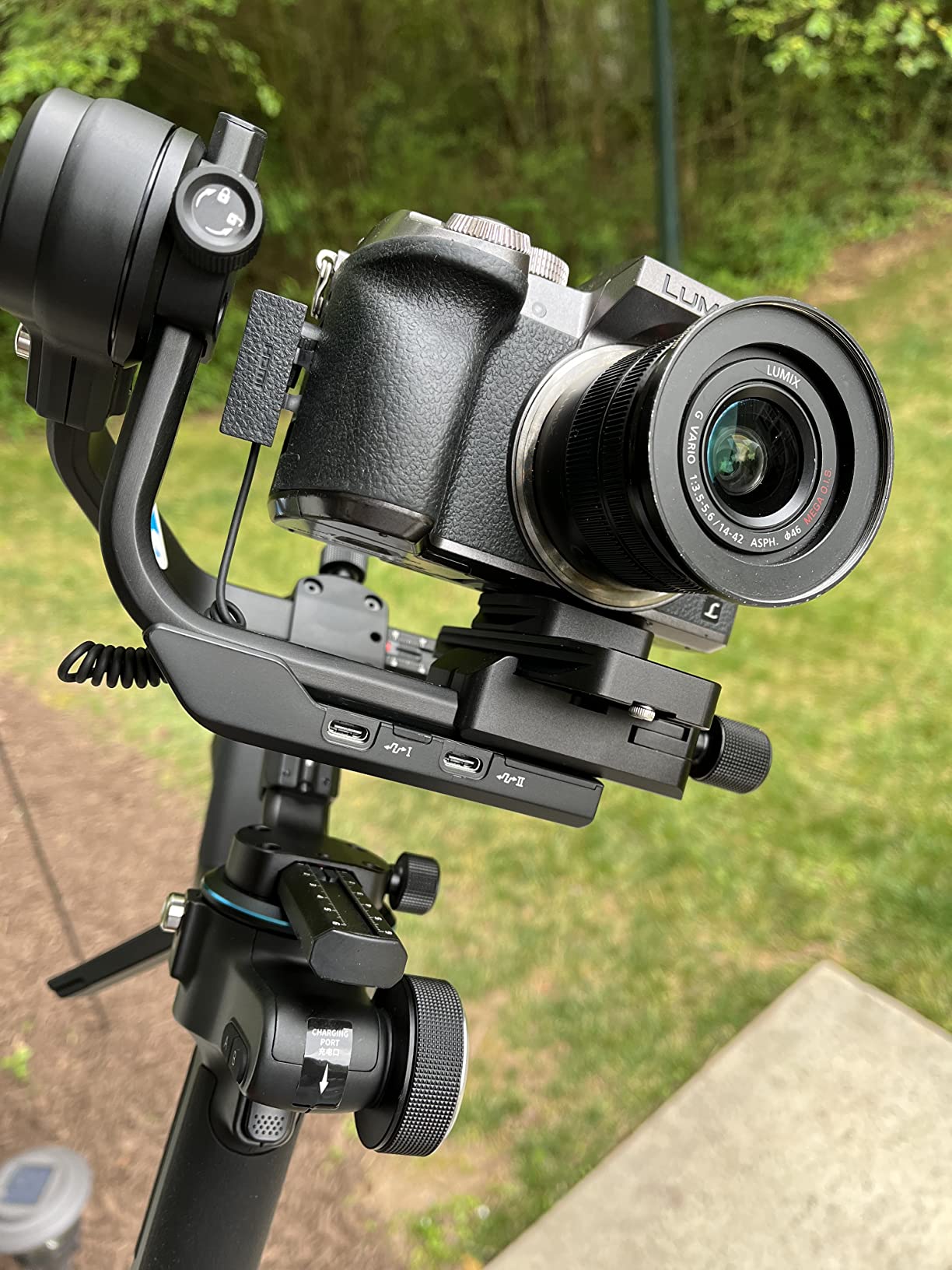 FeiyuTech SCORP-C Gimbal Stabilizer for DSLR and Mirrorless Camera, 5.5lbs Payload, 3-Axis customer photo 2