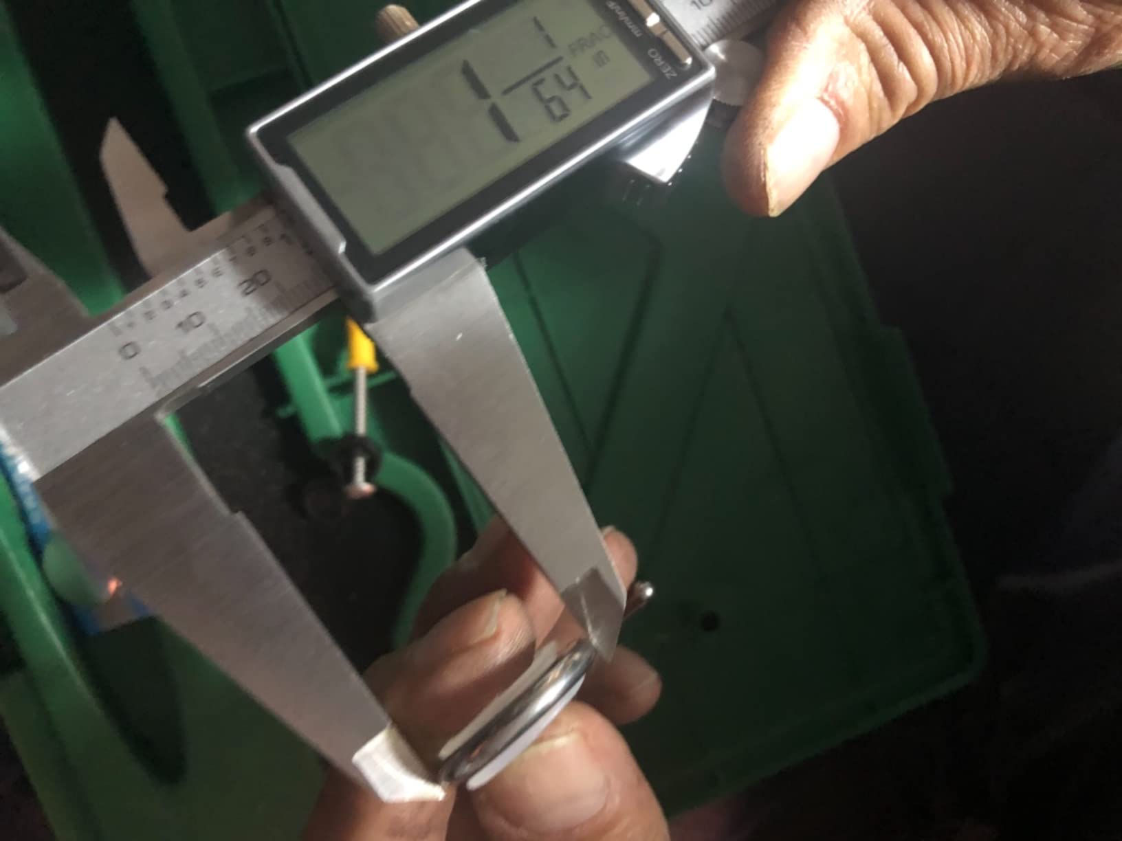 Raynesys Electronic Digital Caliper 6