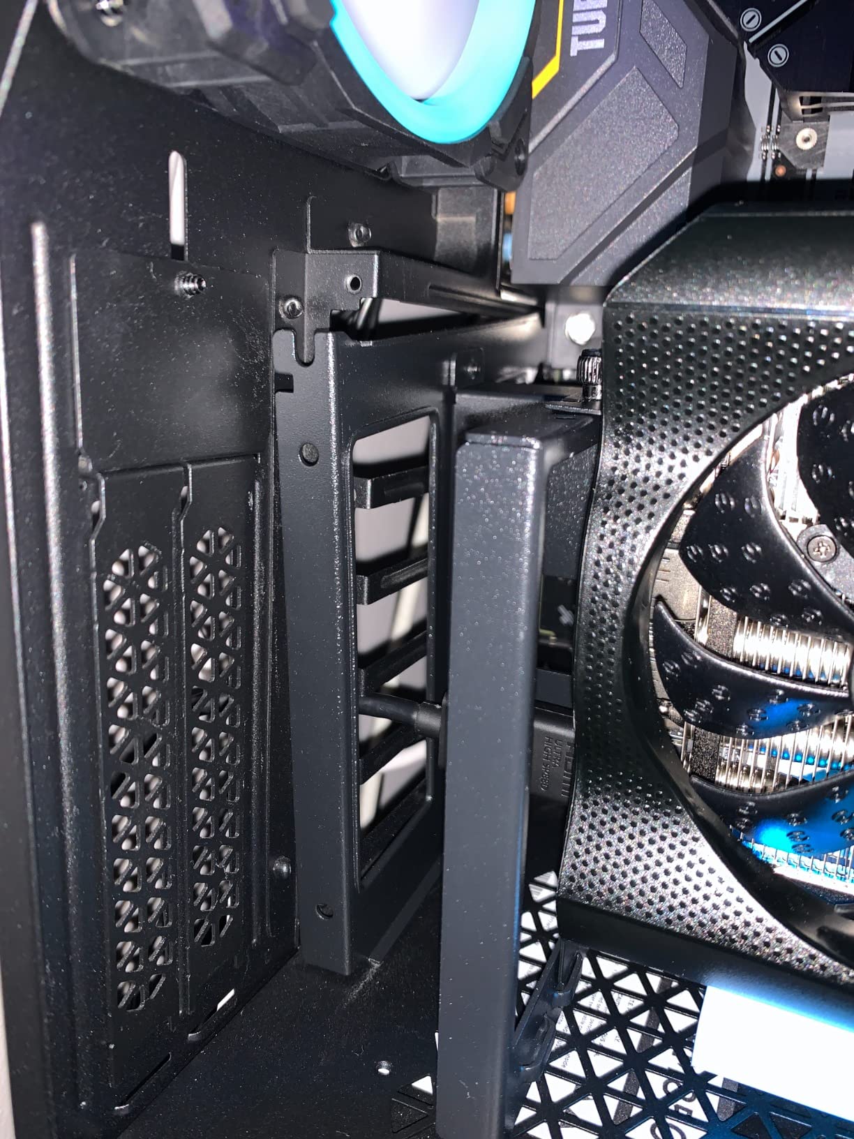 EZDIY-FAB Vertical PCIe 4.0 GPU Mount Bracket Graphic Card Holder with 5V 3 Pin ARGB LED Module, Video Card VGA Support Kit with PCIe 4.0 X16 Gen4 17cm/6.69in Riser Cable 90 Degree Right Angle- Black customer photo 1
