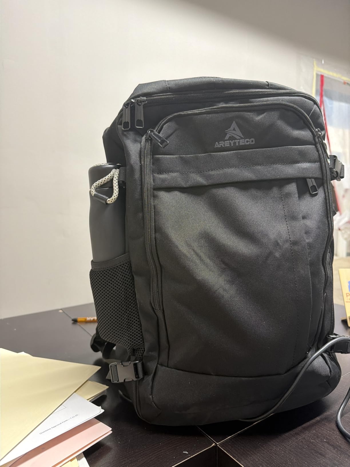 AREYTECO Travel Backpack, Expandable Large Carry On Backpack for Men Women | 40L-50L Expandable Travel Backpack, Airline Approved, Business Suitcase Weekender Luggage Backpack customer photo 1