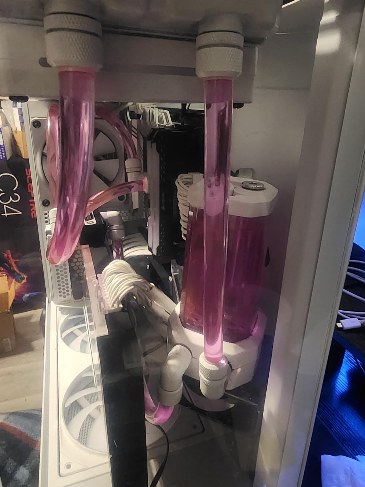 COOLER MASTER CooMas Vertical Card Hold.Kit V3 wh MCA-U000R-WFVK03 customer photo 2