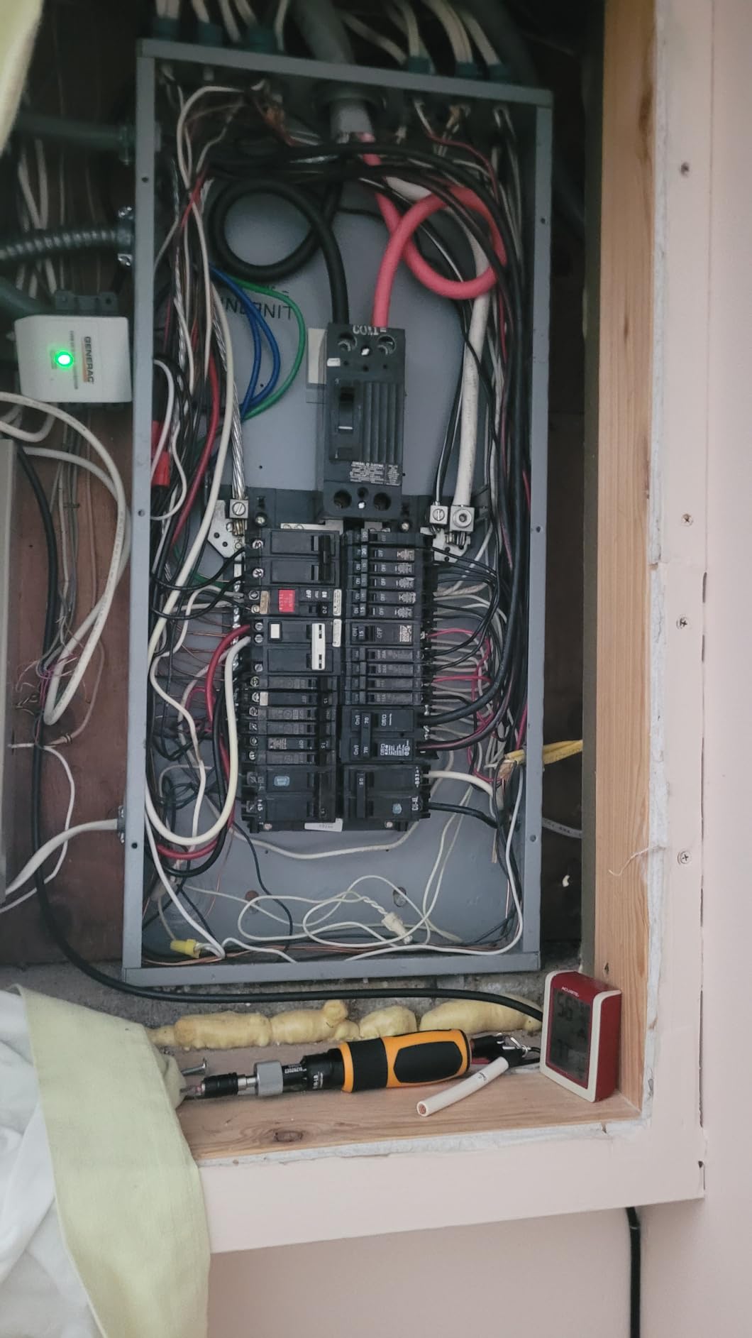 Generac Whole House Surge Protective Device 7409, SPD, 50kA/Phase, 200kA SCCR, NEMA 4x Enclosure, Type 1 & 2 Rated, Pre-Wired 24 Inch Leads customer photo 1