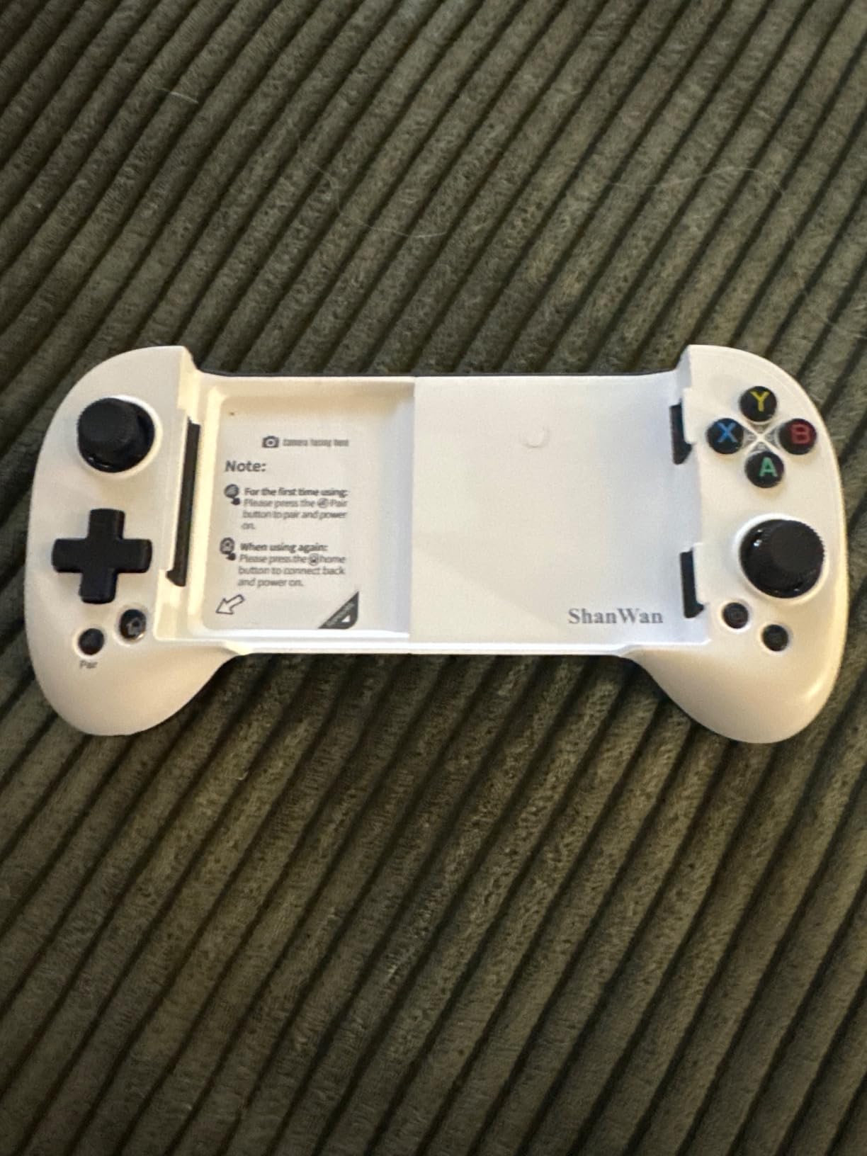 ShanWan Mobile Game Controller for iPhone/Android with Phone Case Support, Bluetooth Wireless Gamepad customer photo 1