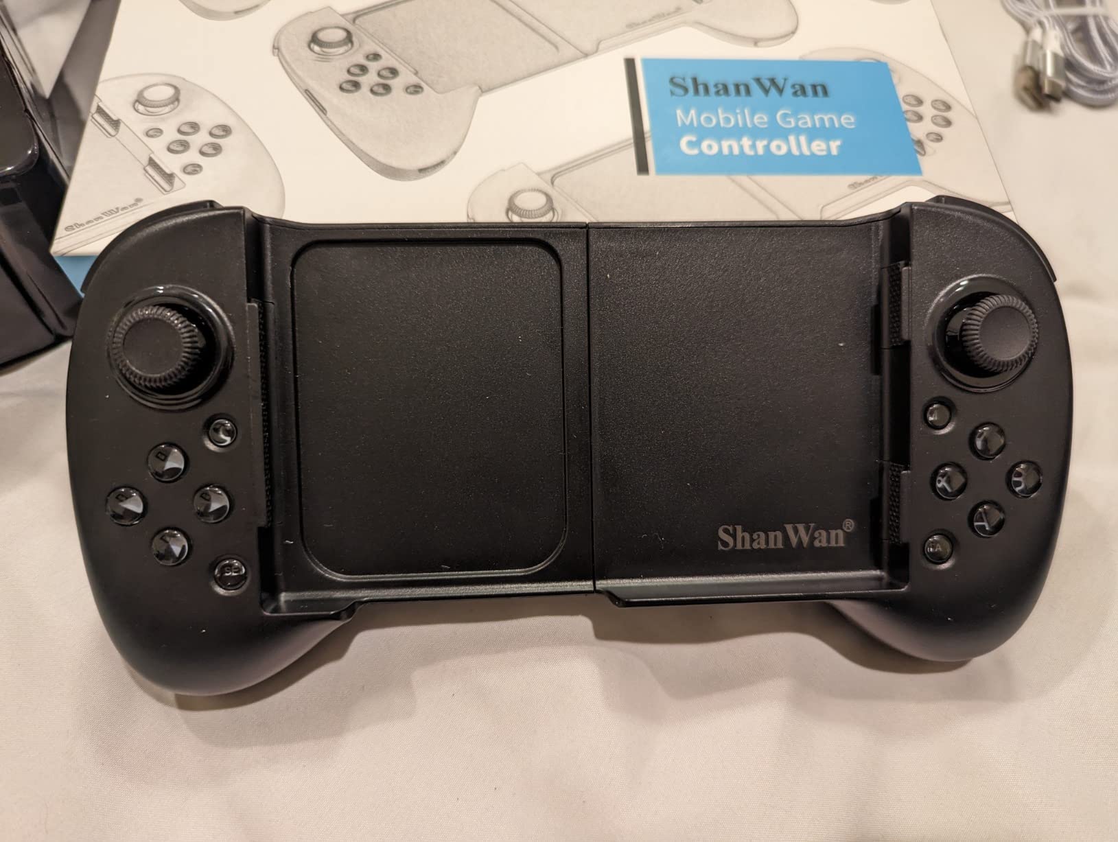 ShanWan Mobile Game Controller for iPhone/Android with Phone Case Support, Bluetooth Wireless Gamepad customer photo 2