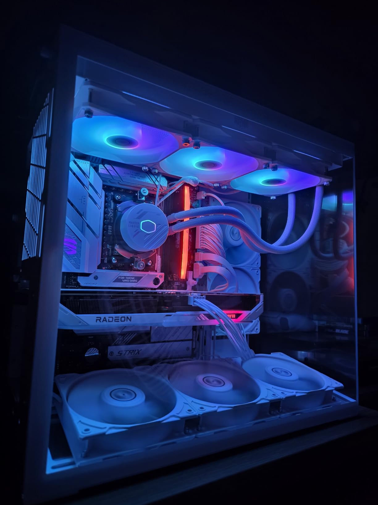 Cooler Master 360L Core AIO CPU Liquid Cooler - 360mm Radiator, 3X ARGB PWM Fans, Patented Gen S Dual-Chamber Pump, Quiet Cooling & Easy Installation, AMD AM5/AM4 & Intel LGA 1851/1700, Black customer photo 1