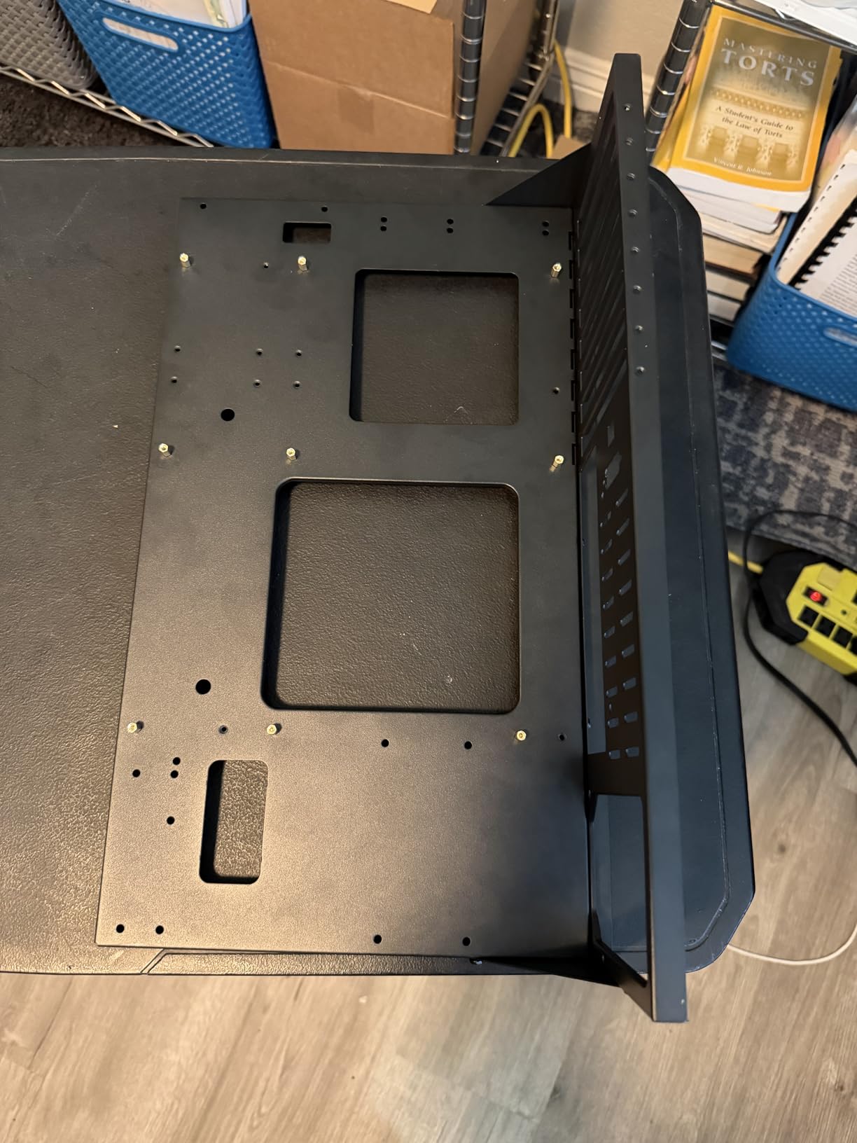 DIY PC Test Bench, Open Chassis Case Rack for ATX/M-ATX/ITX Motherboards customer photo 1