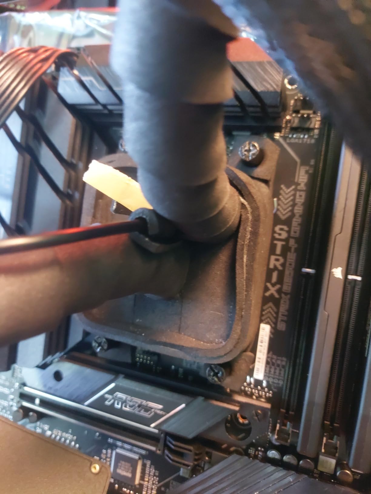 Alphacool Core 1 CPU Water Block, Black customer photo 1
