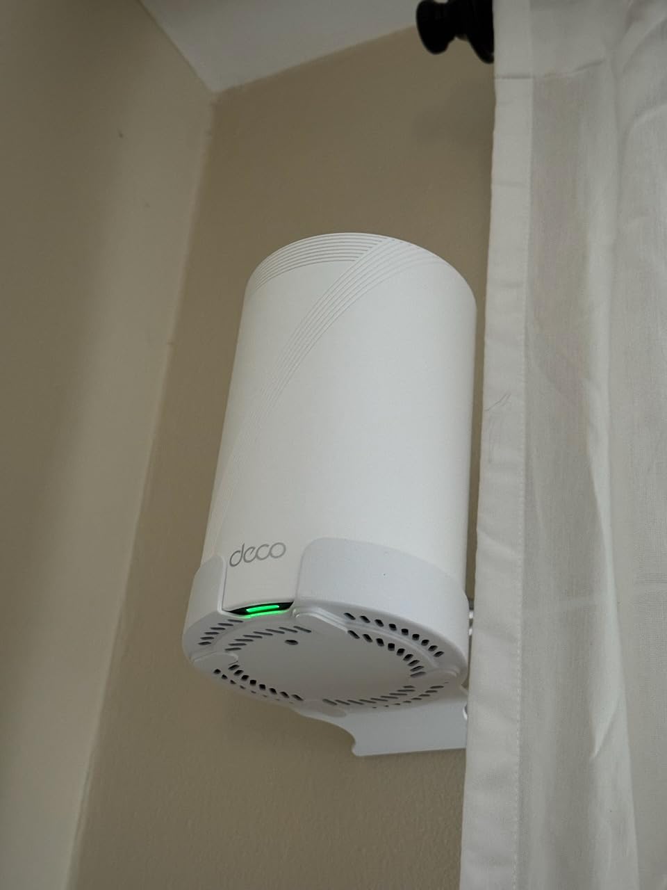 TP-Link Deco 7 Pro BE63 Tri-Band WiFi 7 BE10000 Whole Home Mesh System - 6-Stream 10 Gbps, 4x2.5G Ports Wired Backhaul, 4X Smart Internal Antennas, VPN, HomeShield, Free Expert Support (3-Pack) customer photo 2
