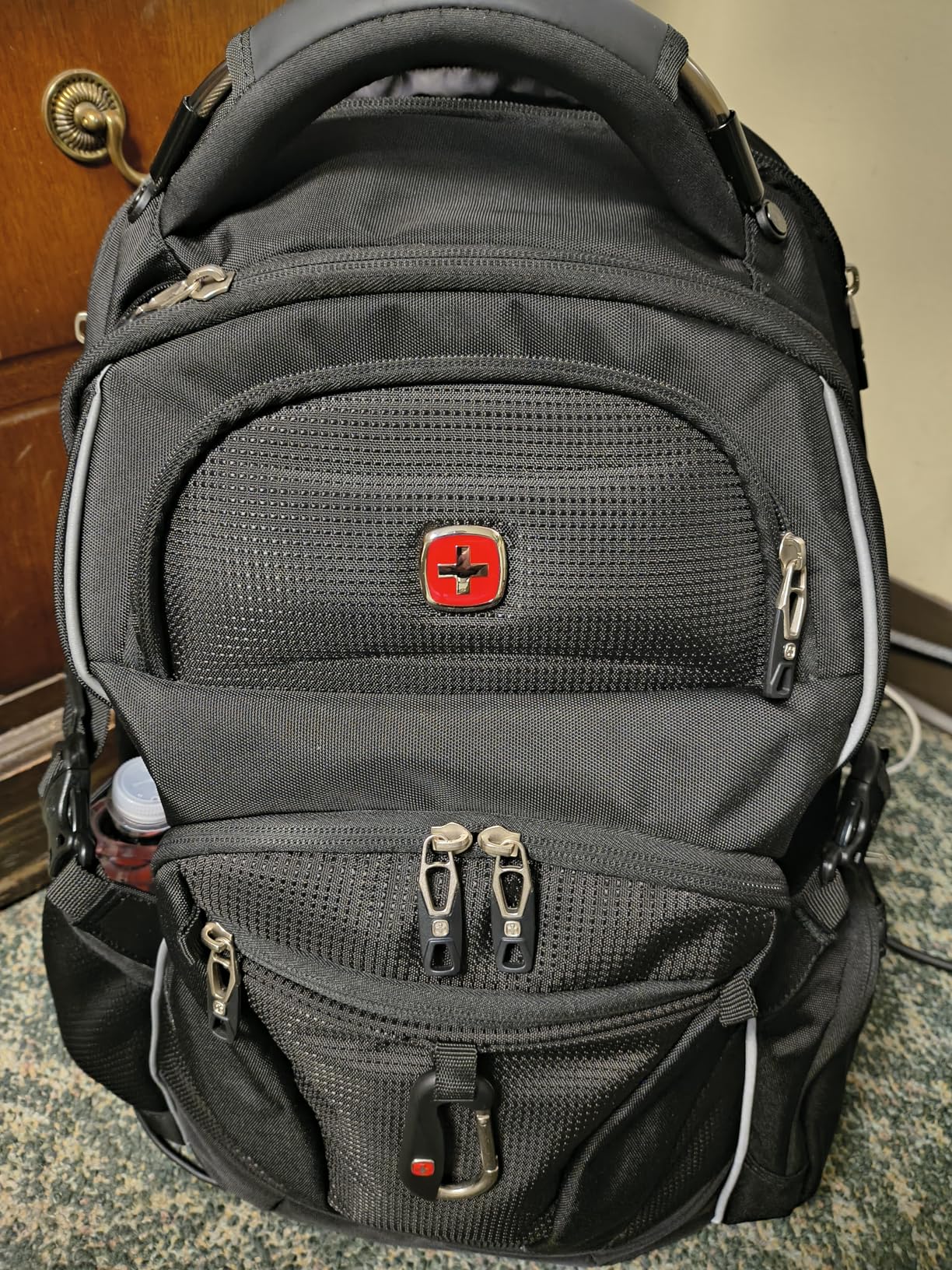 SwissGear Endure ScanSmart 17