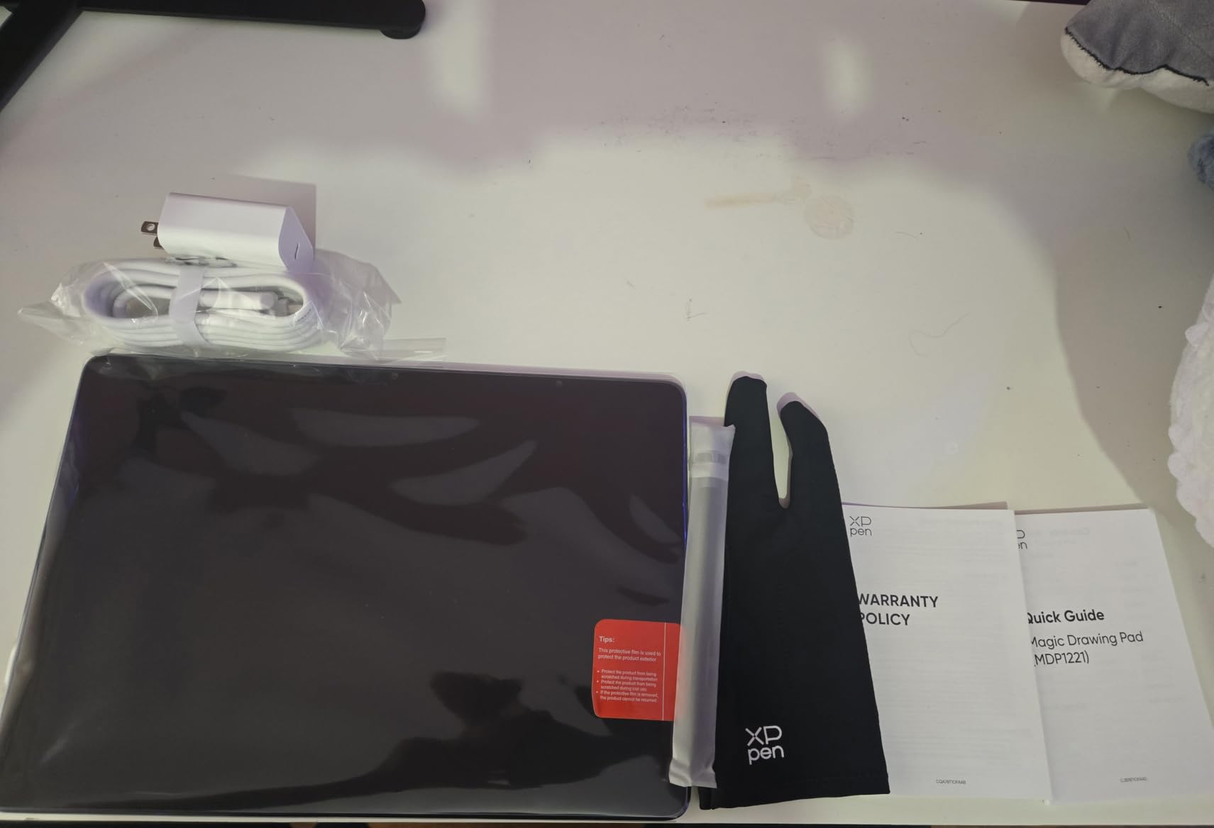 XPPen Magic Drawing Pad 12.2-inch Standalone Drawing Tablet with X3 Pro Slim Stylus, 8GB + 256GB customer photo 2