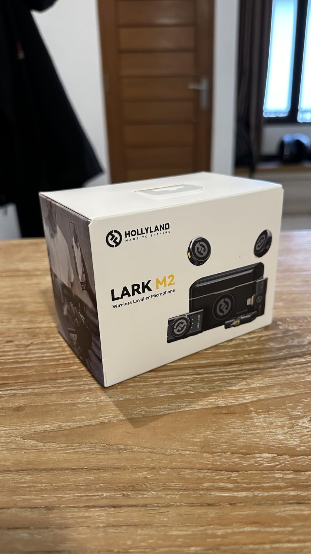 Hollyland Lark M2 Wireless Lavalier Microphone for iPhone/Android/Camera/PC/Laptop with Lightning/USB-C Plug, 48KHz 24Bit, 1000ft Range, Noise Cancel, 40H Battery for Video Recording (Combo Version) customer photo 1