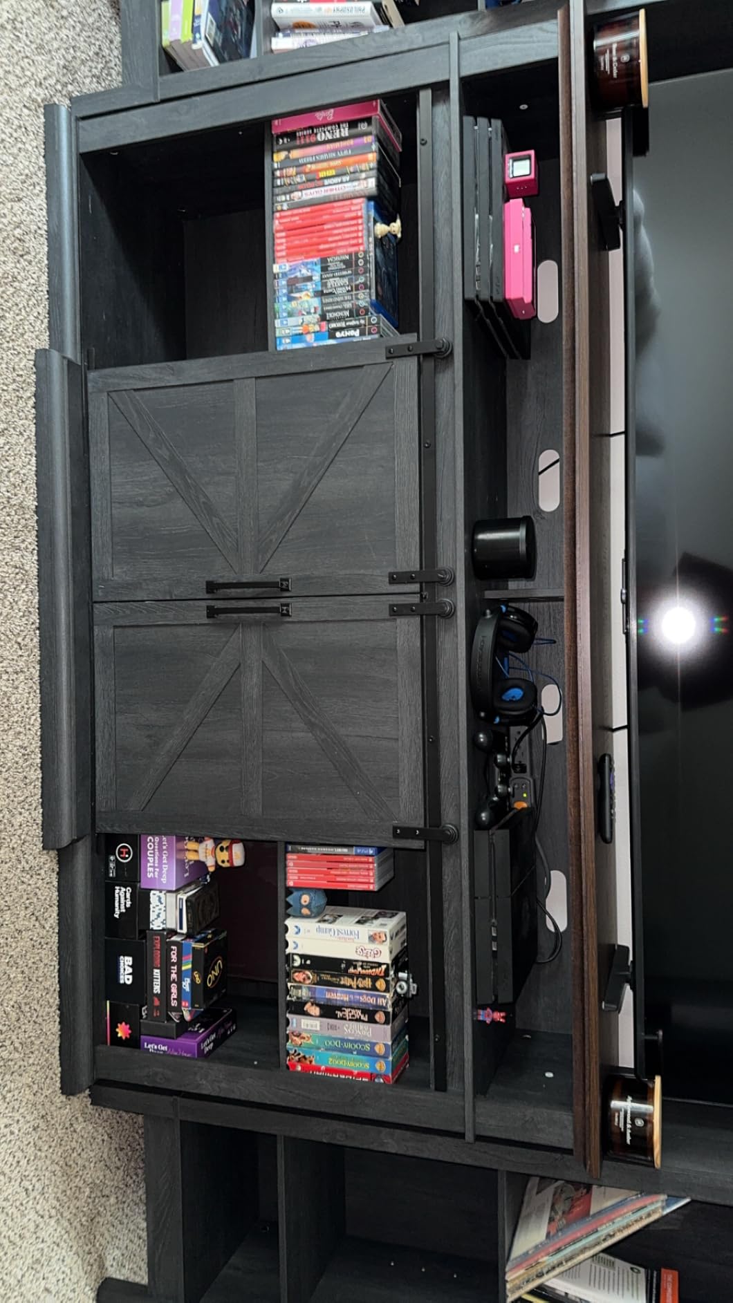 Farmhouse TV Stand for 80 Inch TVs, 37.4