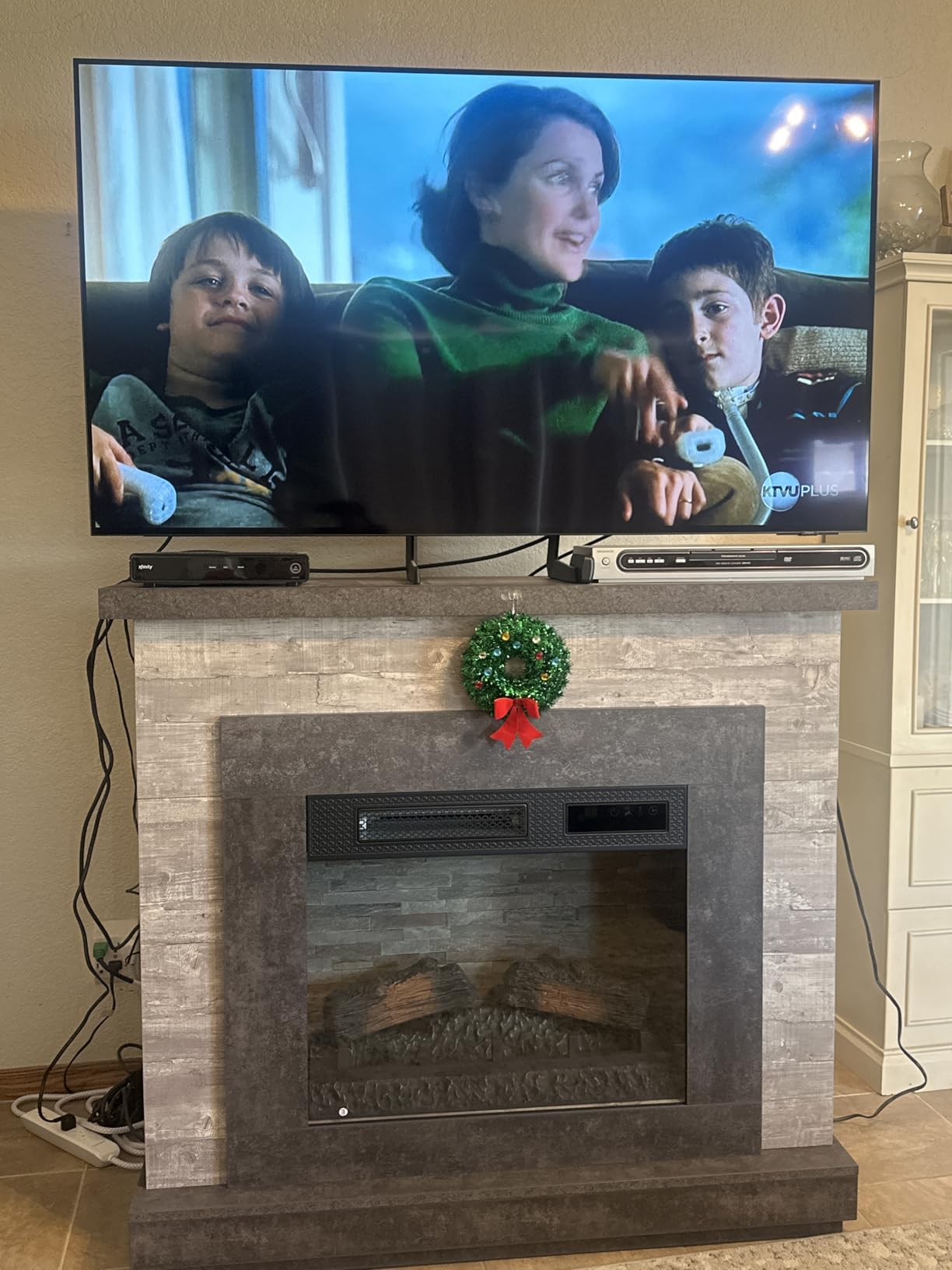 Samsung 55-Inch Class OLED 4K S85D Series HDR Smart TV w/Dolby Atmos, Object Tracking Sound Lite, Contour Design, Motion Xcelerator, Real Depth Enhancer, Alexa Built-in (QN55S85D, 2024 Model) customer photo 2