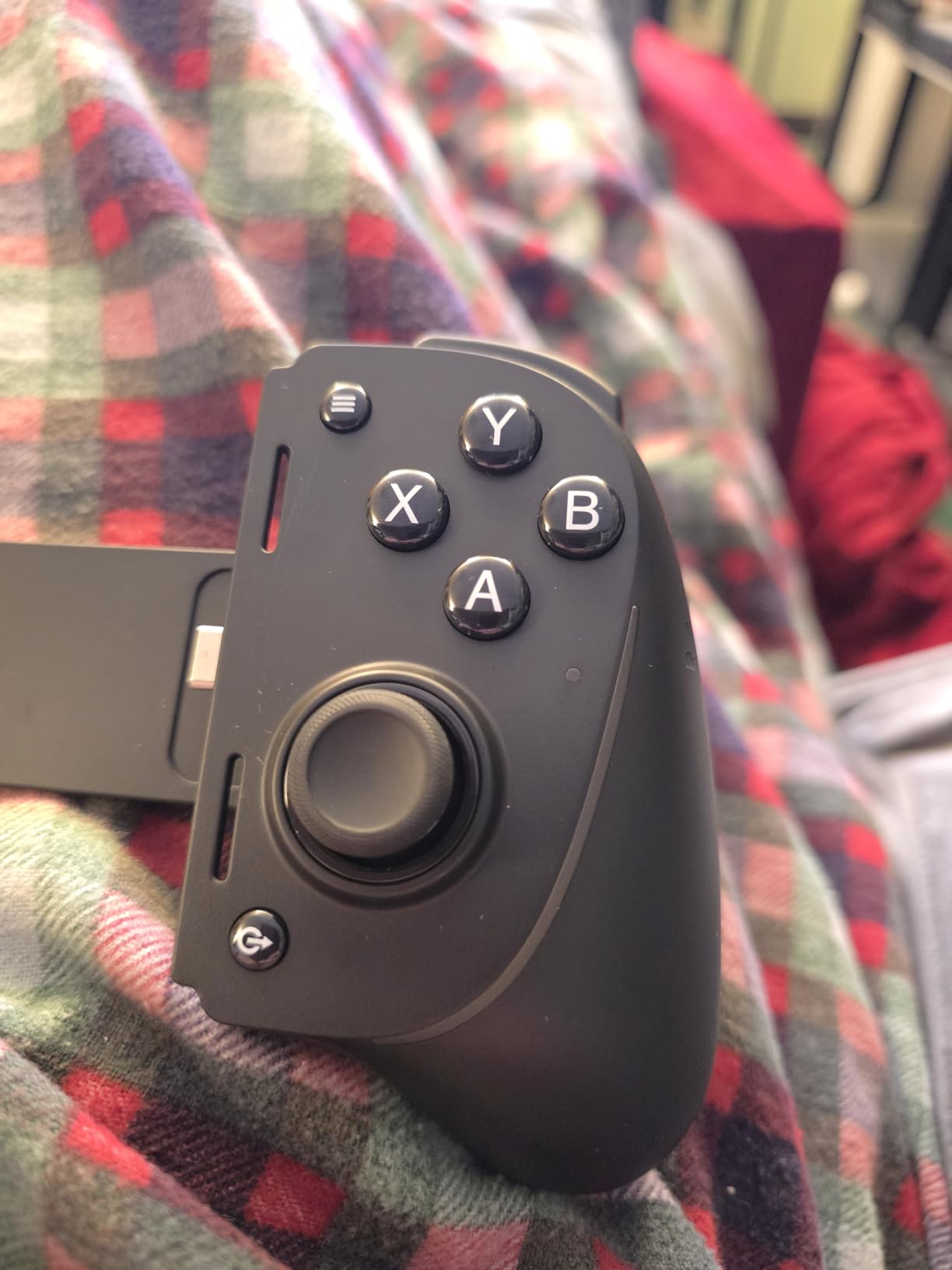 Razer Kishi Ultra Gaming Controller for Mobile, Phone, Tablet (USB-C) customer photo 2