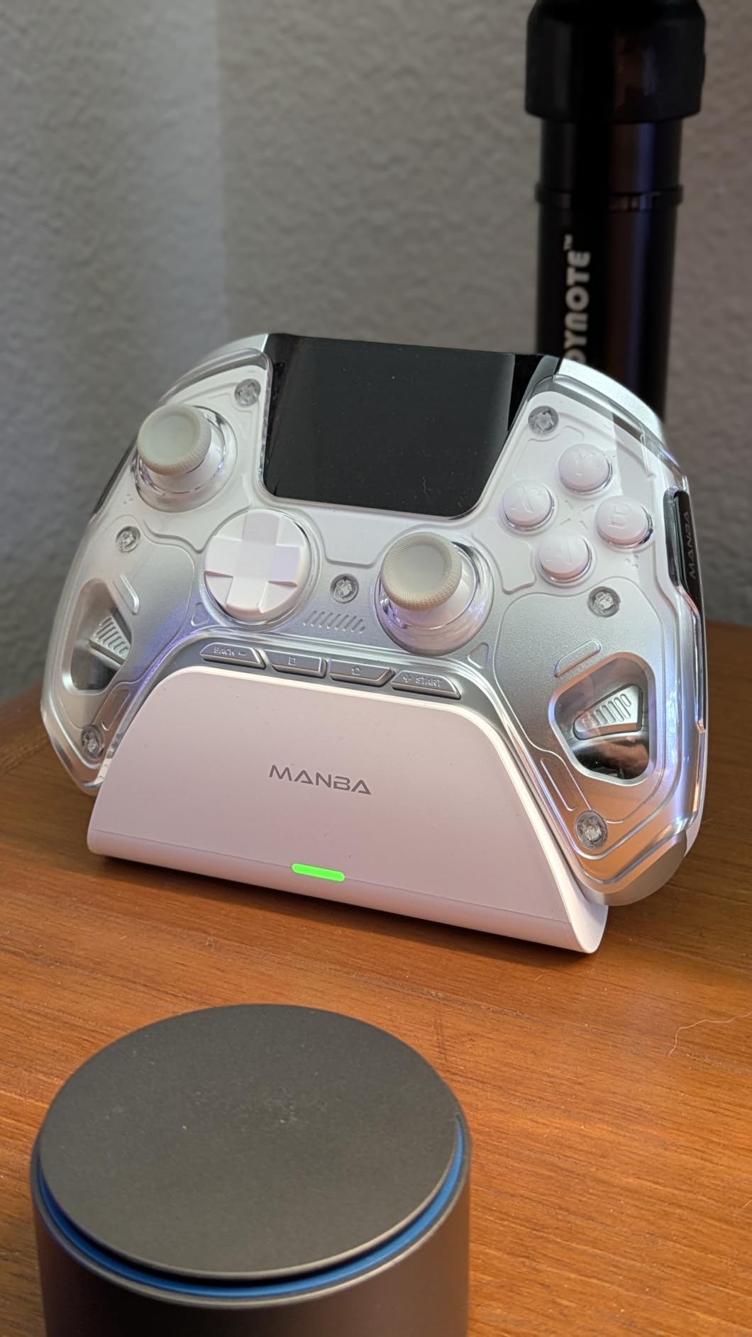 ManbaOne Interactive Screen Wireless Gaming Controller for PC/Switch/Switch 2/iOS/Android,Hall Effect Stick & Trigger,RGB Lighting,Remappable Buttons,1800mAh with Charging Dock (Black) customer photo 1