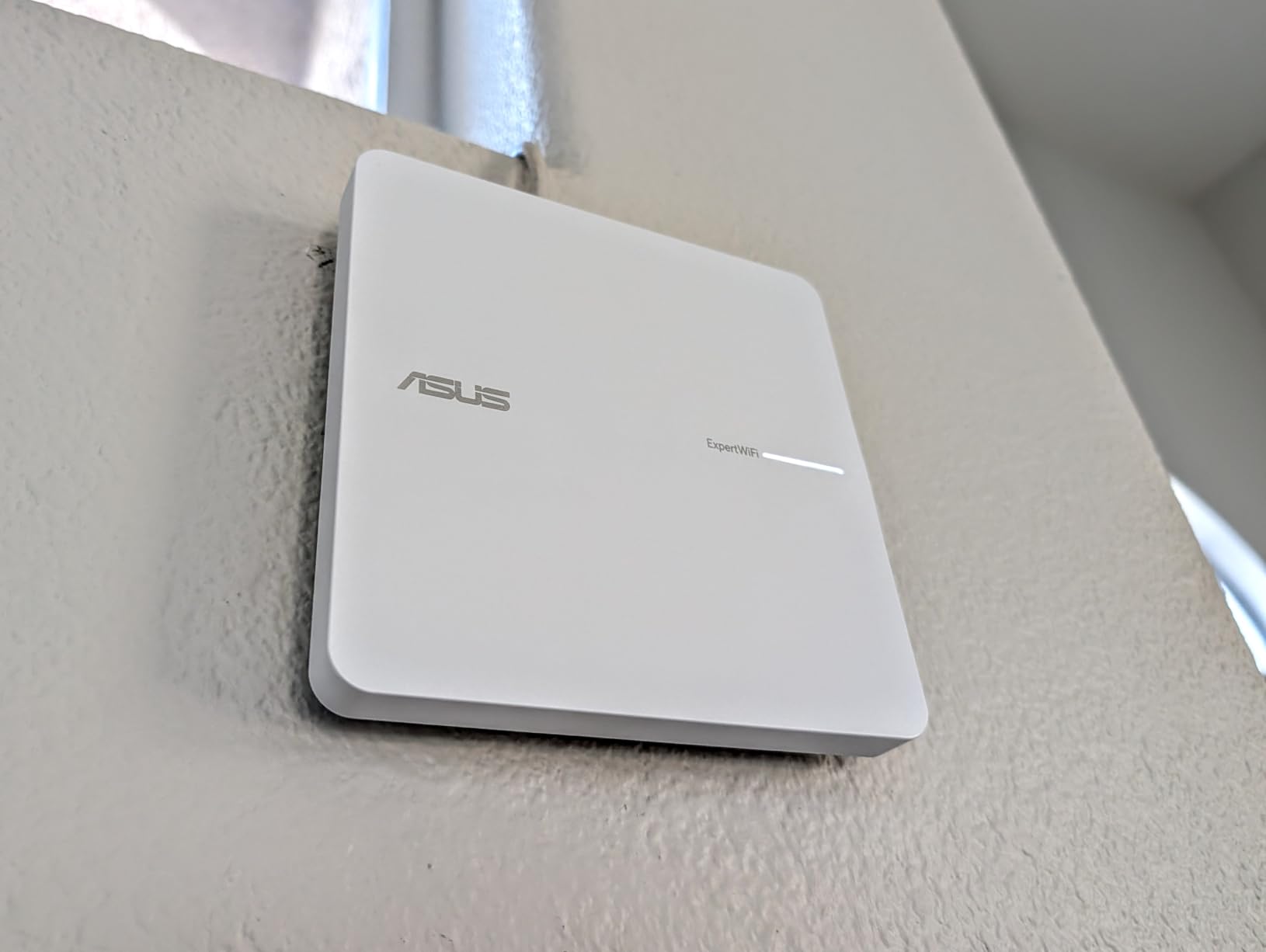 ASUS ExpertWiFi EBA63 AX3000 Dual-Band WiFi 6 (802.11ax) PoE Access Point, Support up to 5 SSIDs and VLAN, Self-Defined Network, Support PoE & PoE+, Easy Management app, AiMesh Compatible customer photo 1