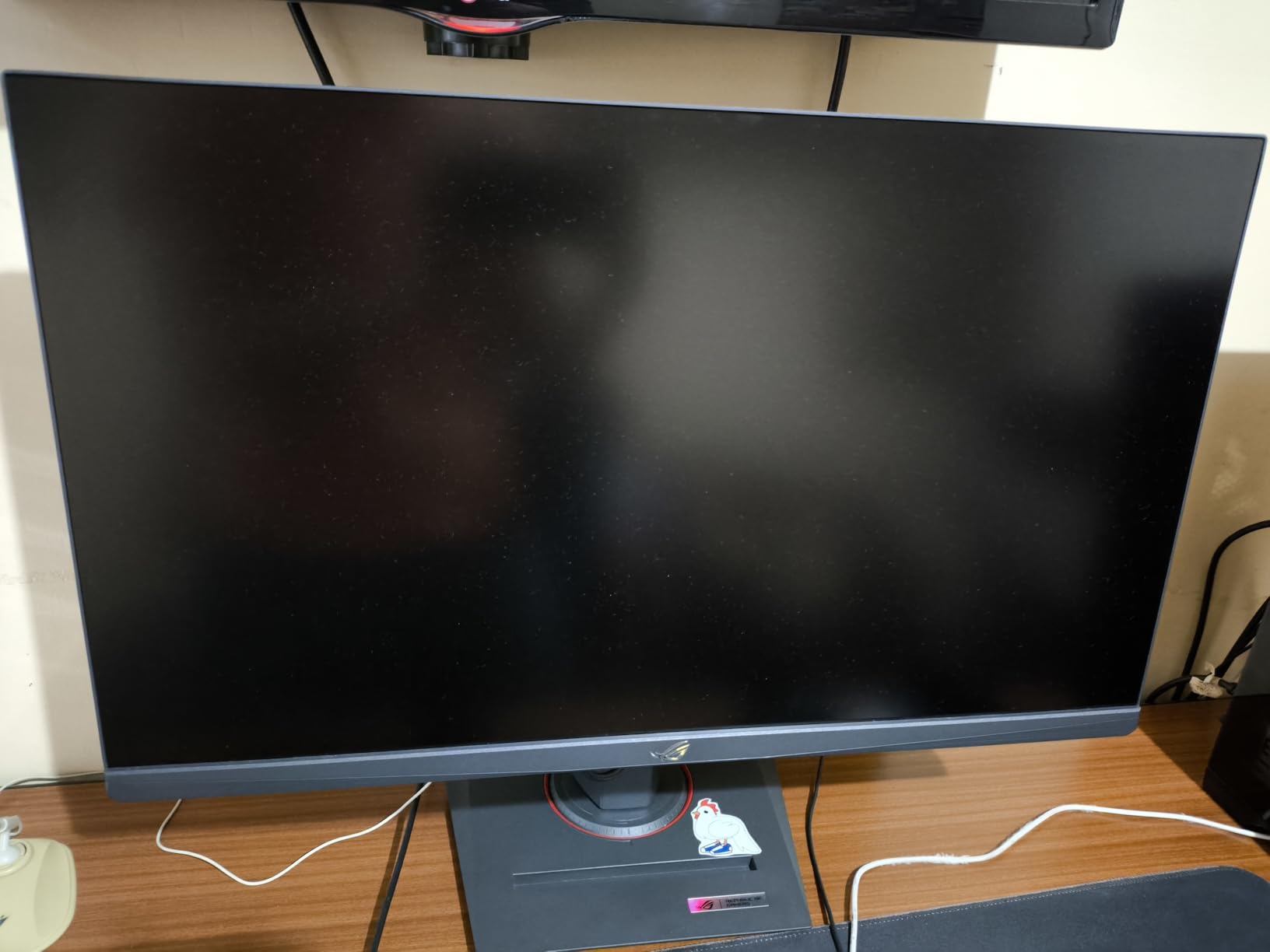 ASUS ROG XG27UCG 27 Inch 4K 160Hz USB-C G-SYNC Gaming Monitor | Dual Mode FHD 320Hz, 1ms, FDisplayHDR 400, DCI-P3 99%, Fast IPS, ELMB Sync, Tripod Socket, FreeSync Premium for PS5 and Xbox customer photo 2