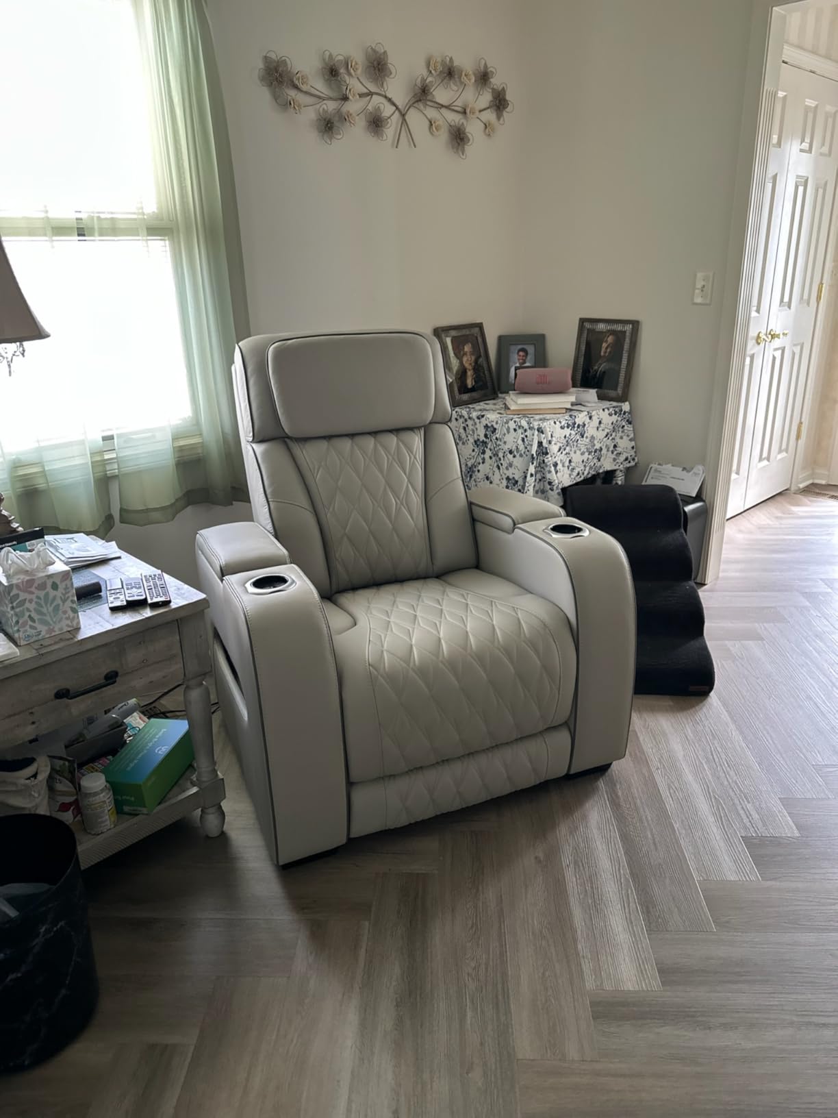 Signature Design by Ashley Leather Power Recliner Chair, Zero Gravity | Soothing air massage and heat, Extended ottoman with adjustable headrest, 250-lb weight capacity, Boyington Series customer photo 2