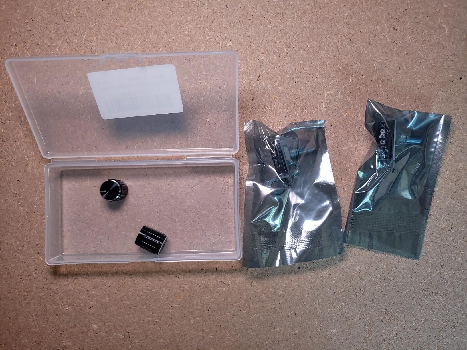 KY-040 Rotary Encoder Module 360 Degree Switch Encoders with Knob Cap Brick Sensor Modules (Pack of 2pcs) customer photo 1