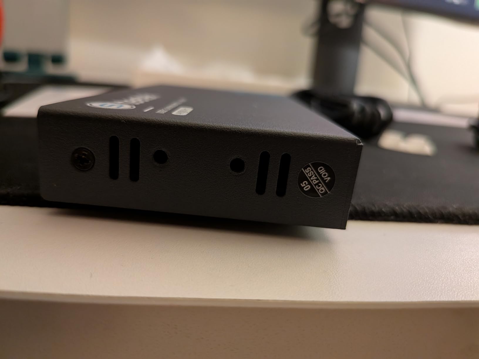 Hearvo USB 3.0 HDMI KVM Switch for 2 Computers 1 Monitor, 4K@60Hz, S7232H | Share Keyboard, Mouse, Hard Drives and Printer, EDID Adaptive, 2 USB Cables and Wired Desktop Controller customer photo 2