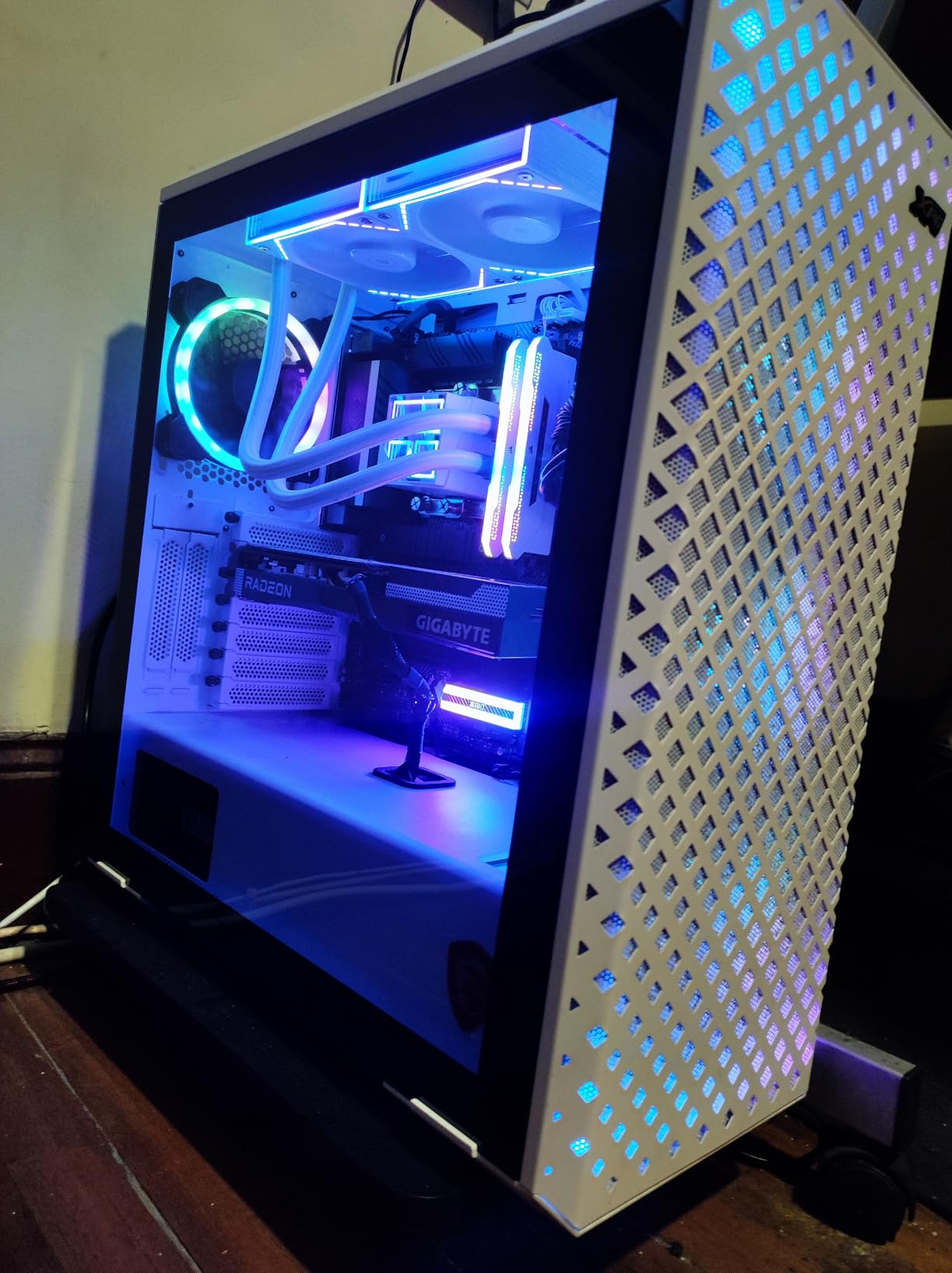 Thermalright Frozen Infinity 240 White CPU Aio Cooler, TL-M12W*2 PWM Fans, Computer CPU Water Cooler, ARGB Infinity Mirror, 240 CPU Liquid Cooling: LGA1851/1700/1150/1151/1200/2011, PC Water Cooling customer photo 1