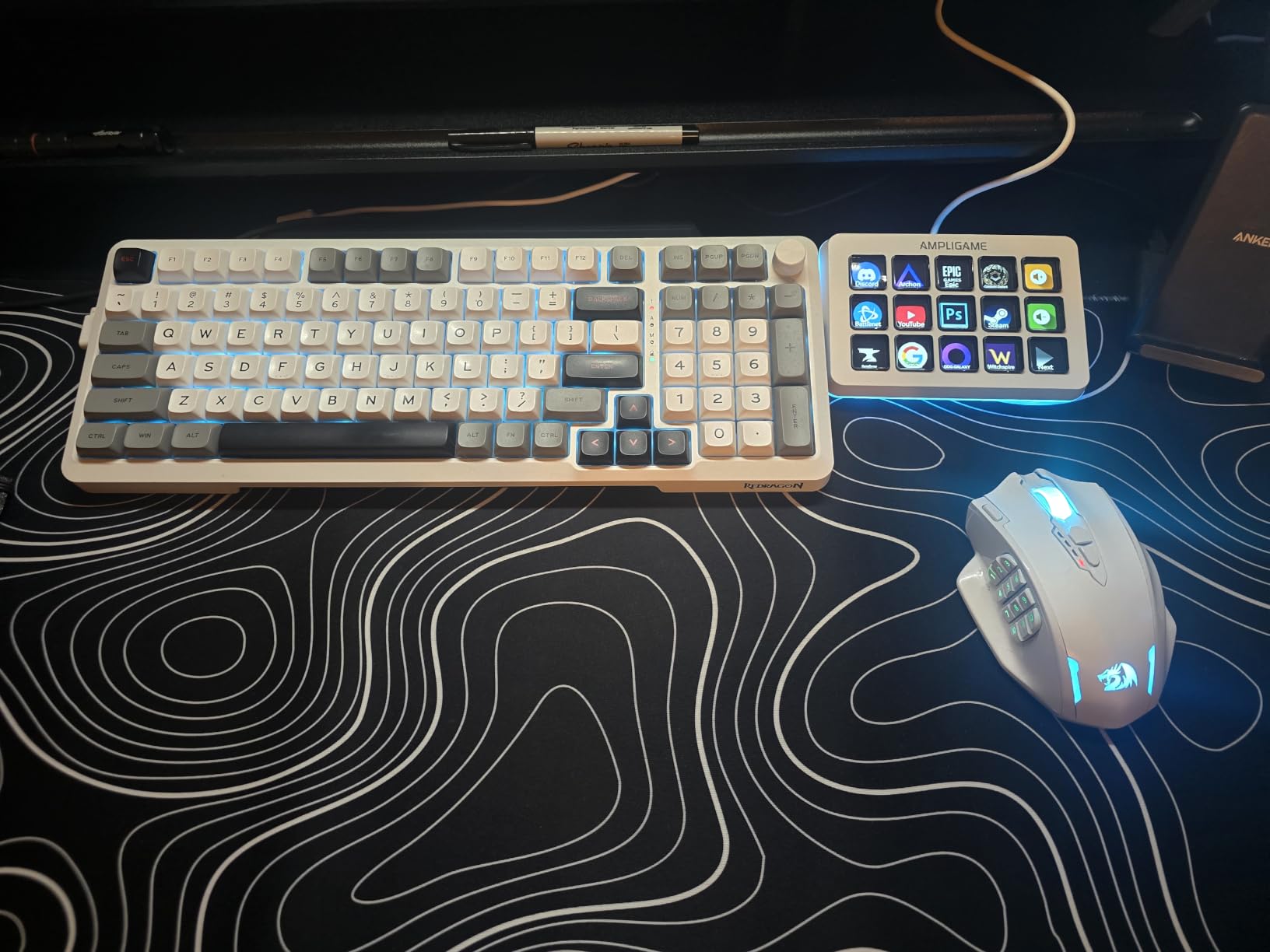 FIFINE AmpliGame Stream Controller D6 - 15 Macro Keys, Streaming Keypad with Trigger Actions in OBS, Twitch, YouTube, Streamlabs, Works with Mac and PC customer photo 1