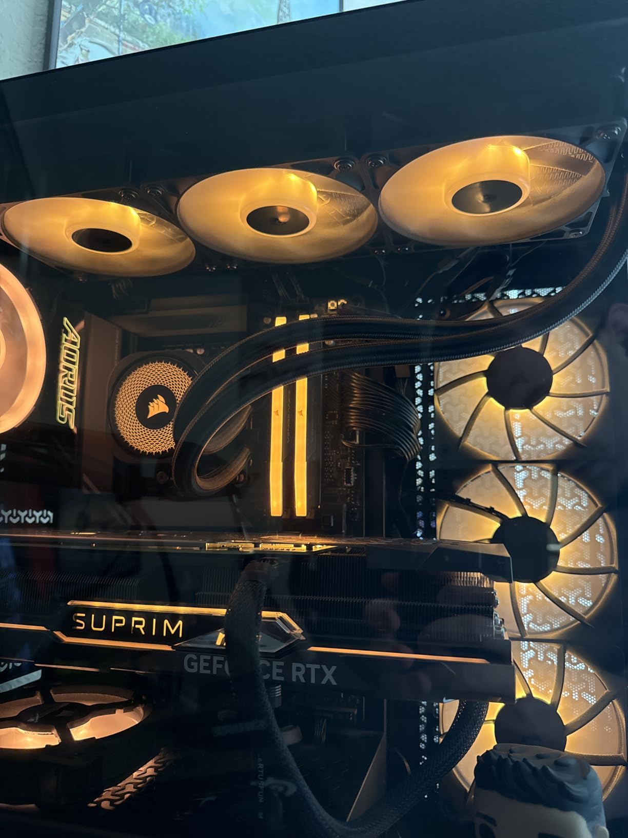 CORSAIR Nautilus 240 RS ARGB Liquid CPU Cooler - 240mm AIO - Low-Noise - Direct Motherboard Connection - Daisy-Chain - Intel LGA 1851/1700, AMD AM5/AM4 - 2X RS120 ARGB Fans Included - Black customer photo 1