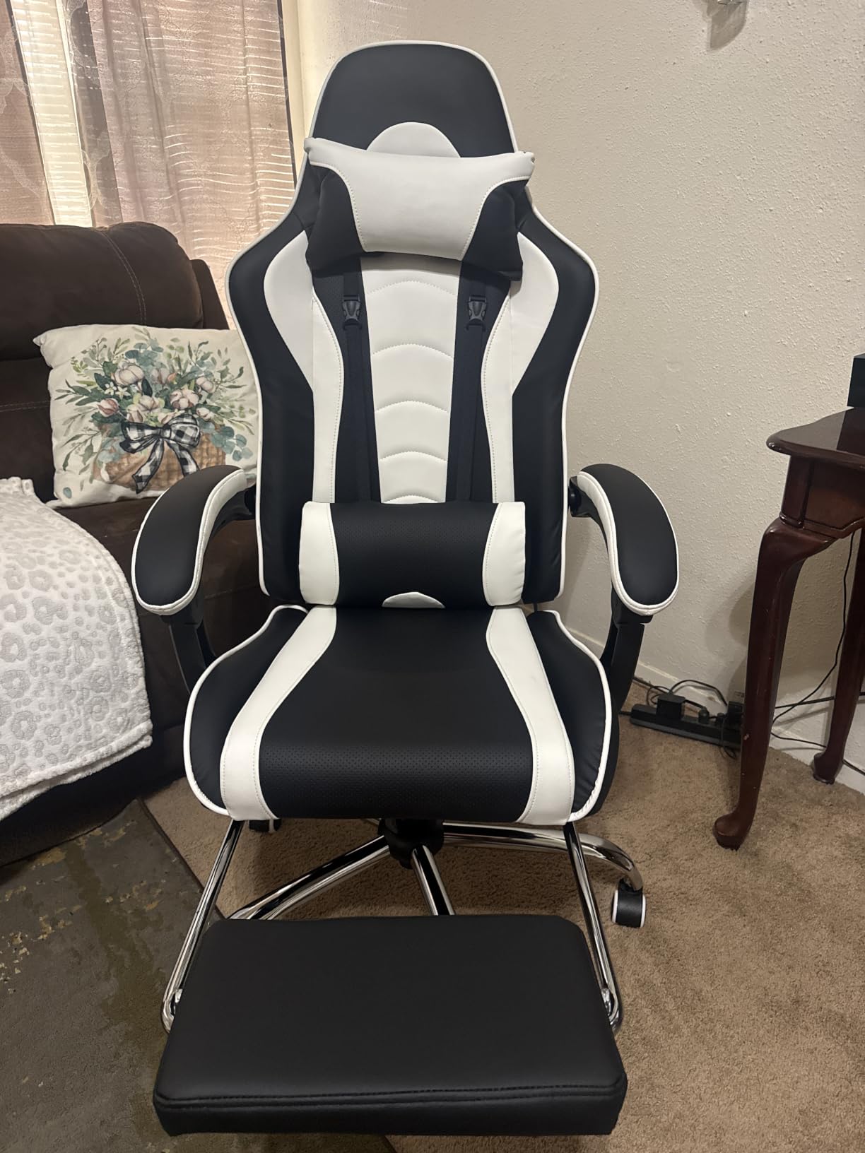 Yaheetech Gaming Chair with Electric Massage Lumbar Support, Footrest & Headrest - Ergonomic High Back Recliner for Home Office, Computer Desk Chair, Height Adjustable, 300 lbs, Black/White customer photo 2