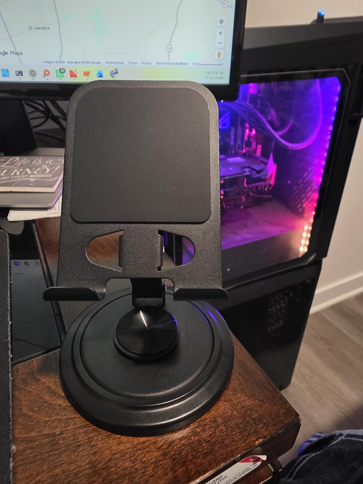 Lamicall 360° Rotation Cell Phone Stand for Desk, Sturdy Phone Holder customer photo 1