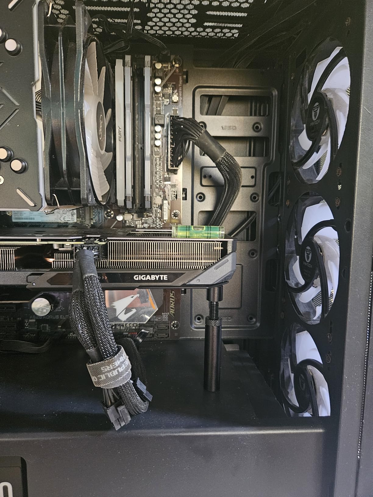 GPU Support Bracket, Gpu Anti Sag Bracket, Graphics Card GPU Brace Support, Video Card Sag Holder Bracket, GPU Stand with Magnet & Non-Slip Sheet, L(74-120mm) customer photo 1
